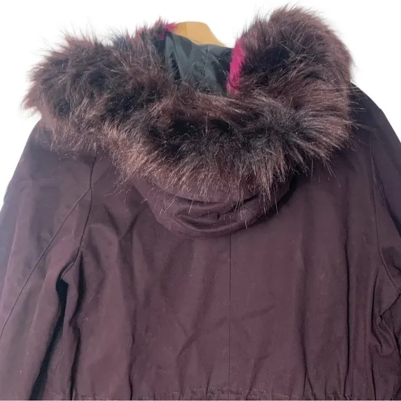 - Gianni Bini Burgundy Anorak Faux Fur Hood w/ Detachable Fur