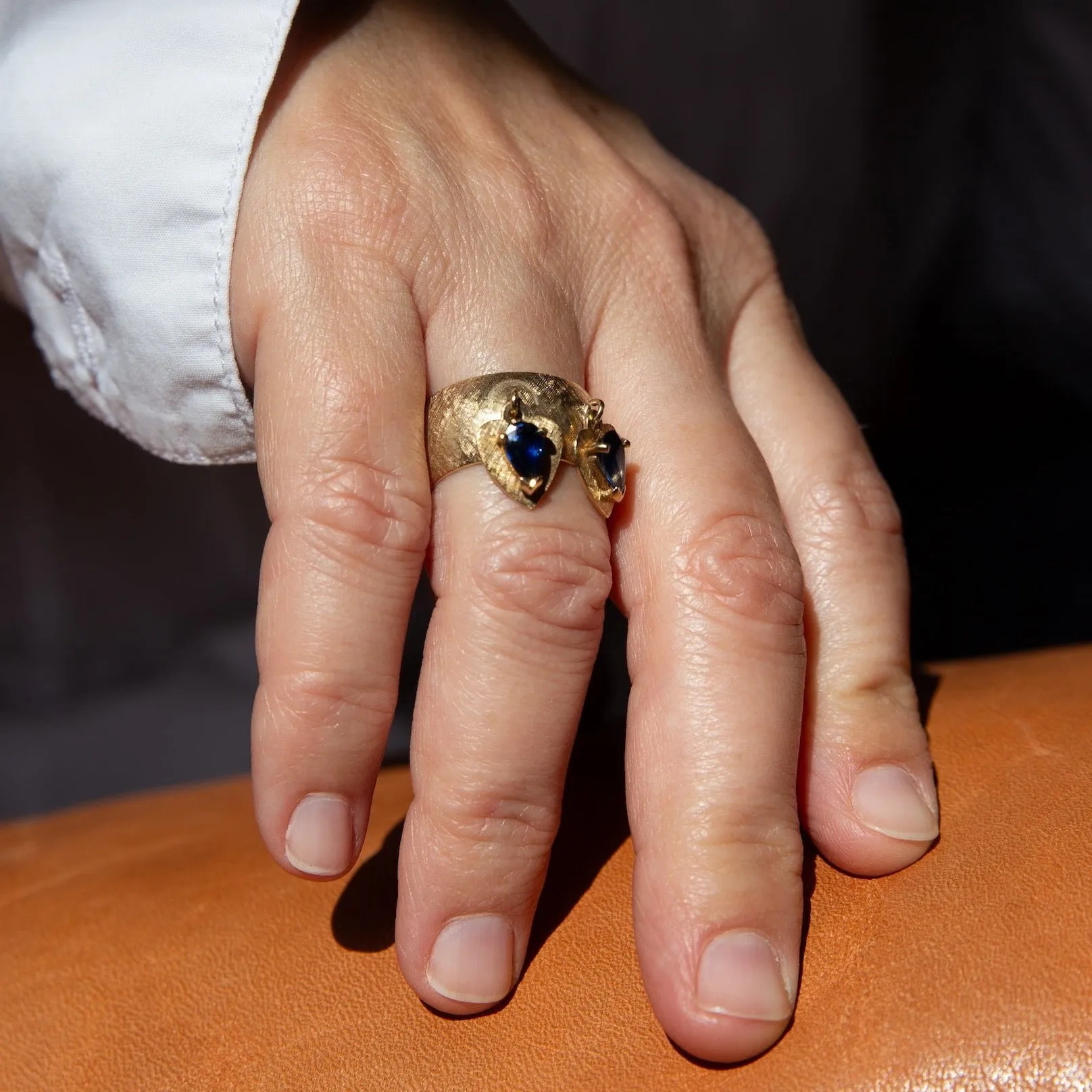 14k Brushed Gold Cigar Band with Dangling Sapphire Hearts