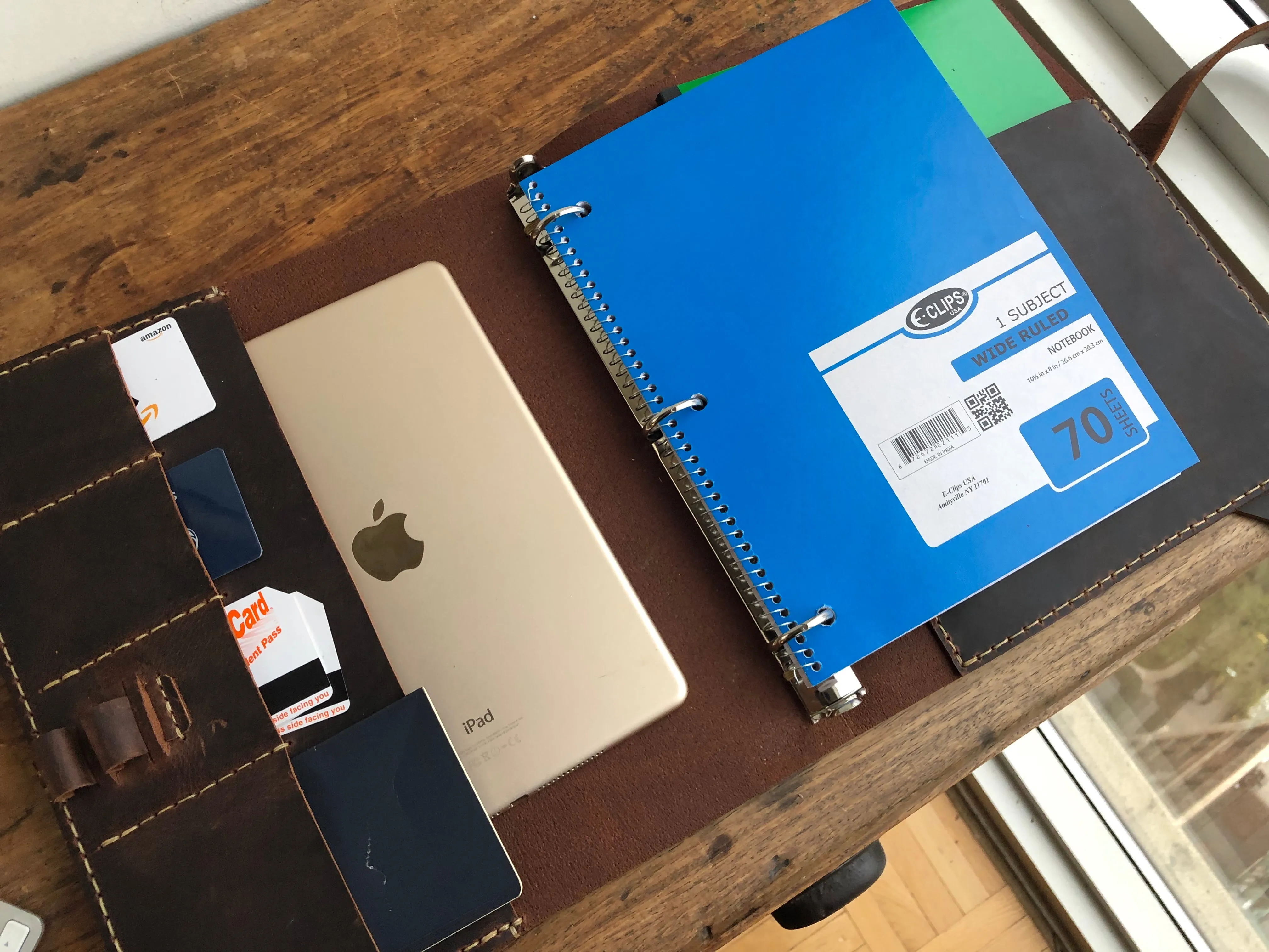 8.5 x 11 Binder Folio / Leather Binder Organizer