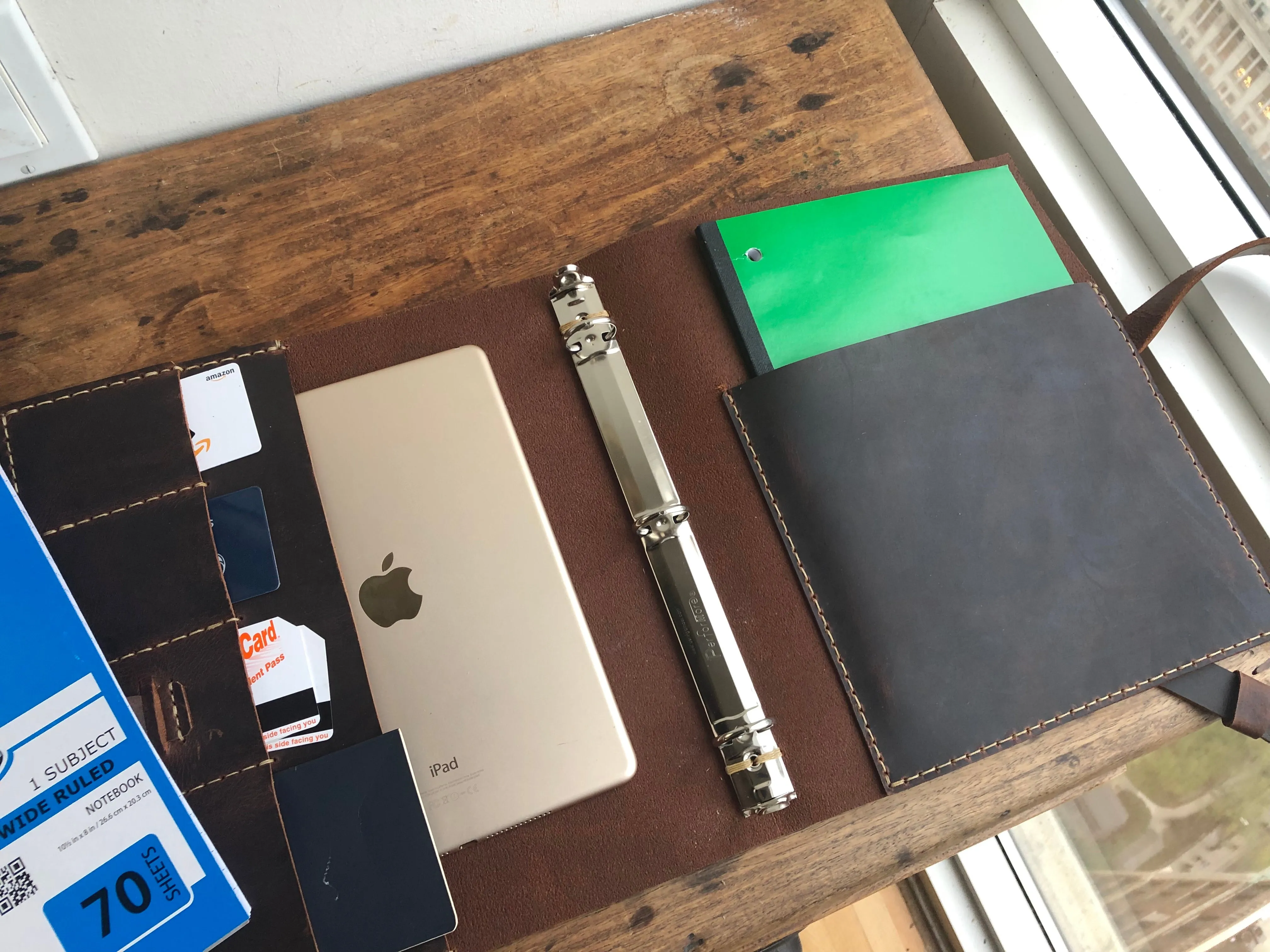 8.5 x 11 Binder Folio / Leather Binder Organizer