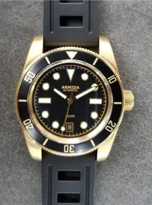 Armida A8 vintage brass dive watch black date