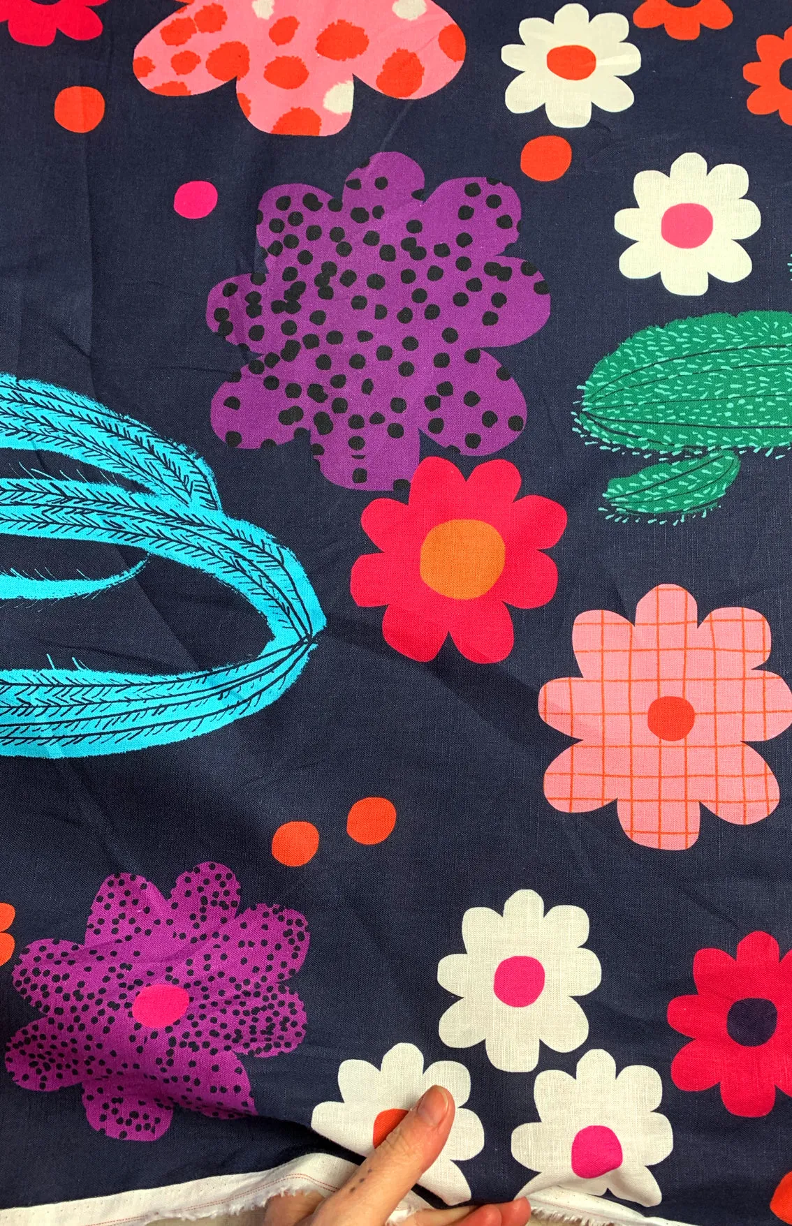 Bloom cotton linen per metre