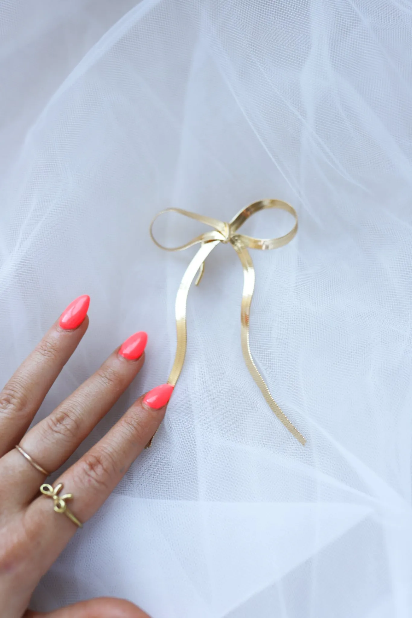 BOW PONYTAIL HAIR CUFF ( GOLD   SILVER )