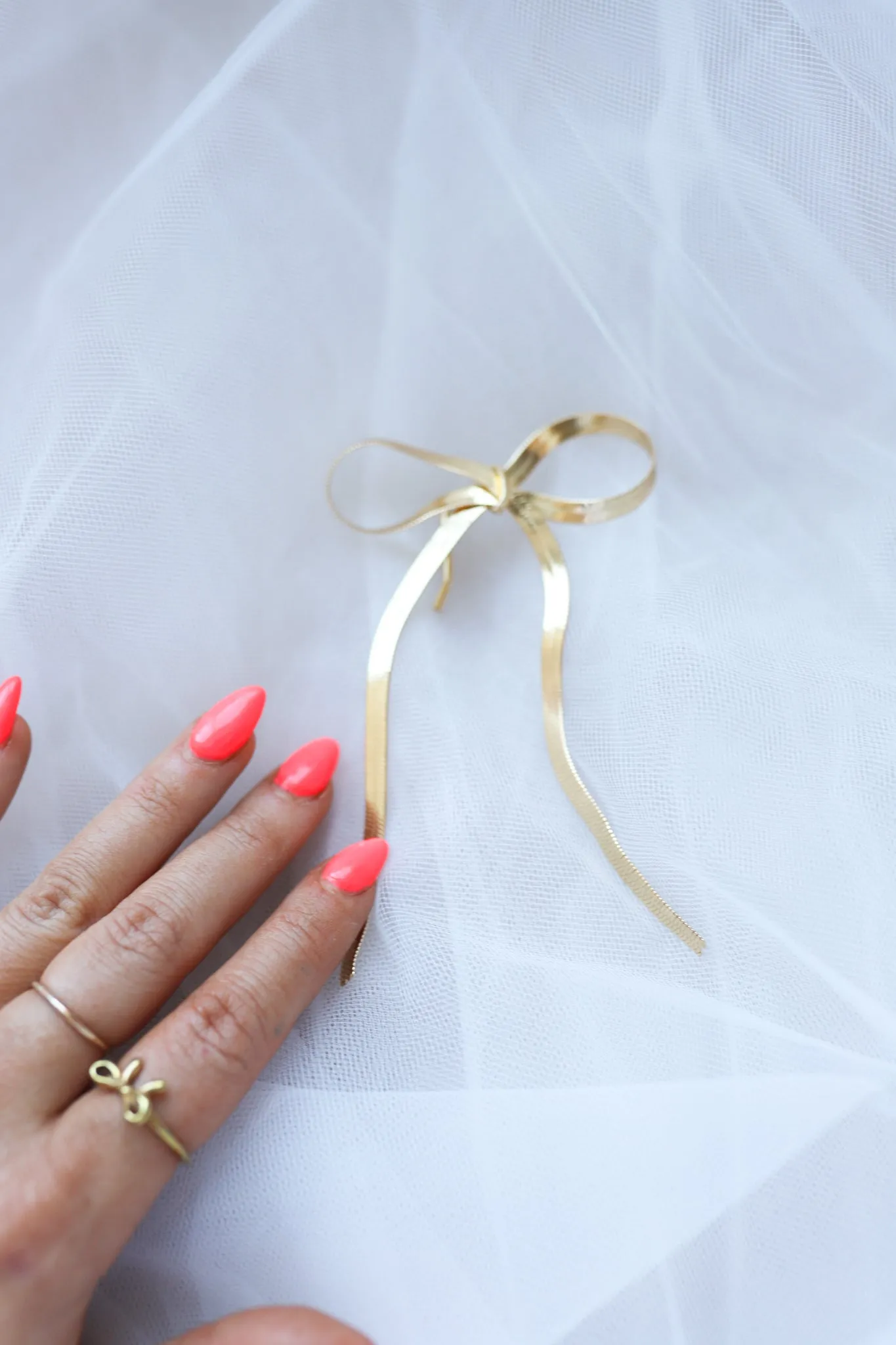 BOW PONYTAIL HAIR CUFF ( GOLD   SILVER )