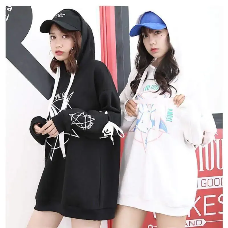 Bunny Pentagram Printed Long Sleeves
