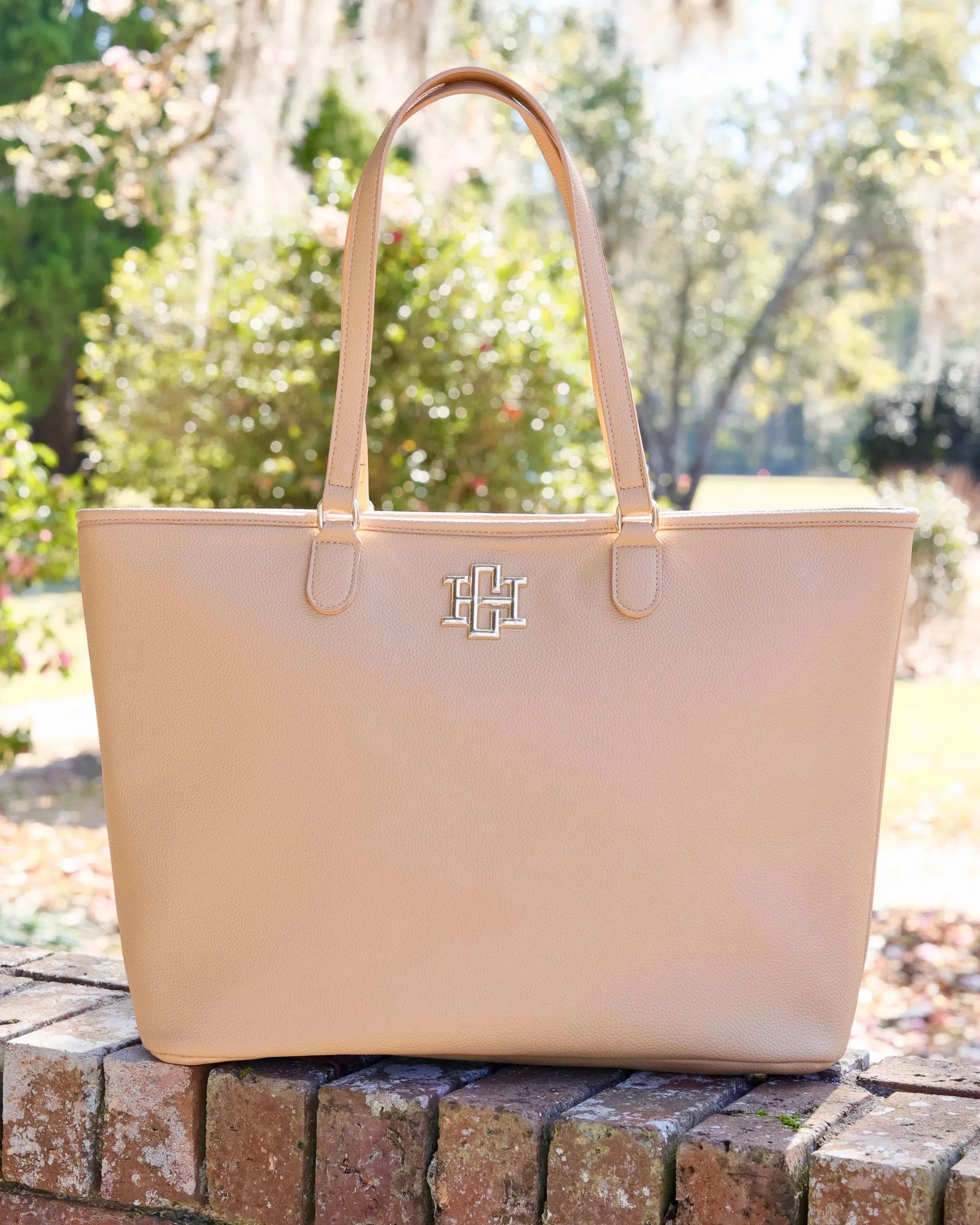 Caroline Hill James Tote Tan