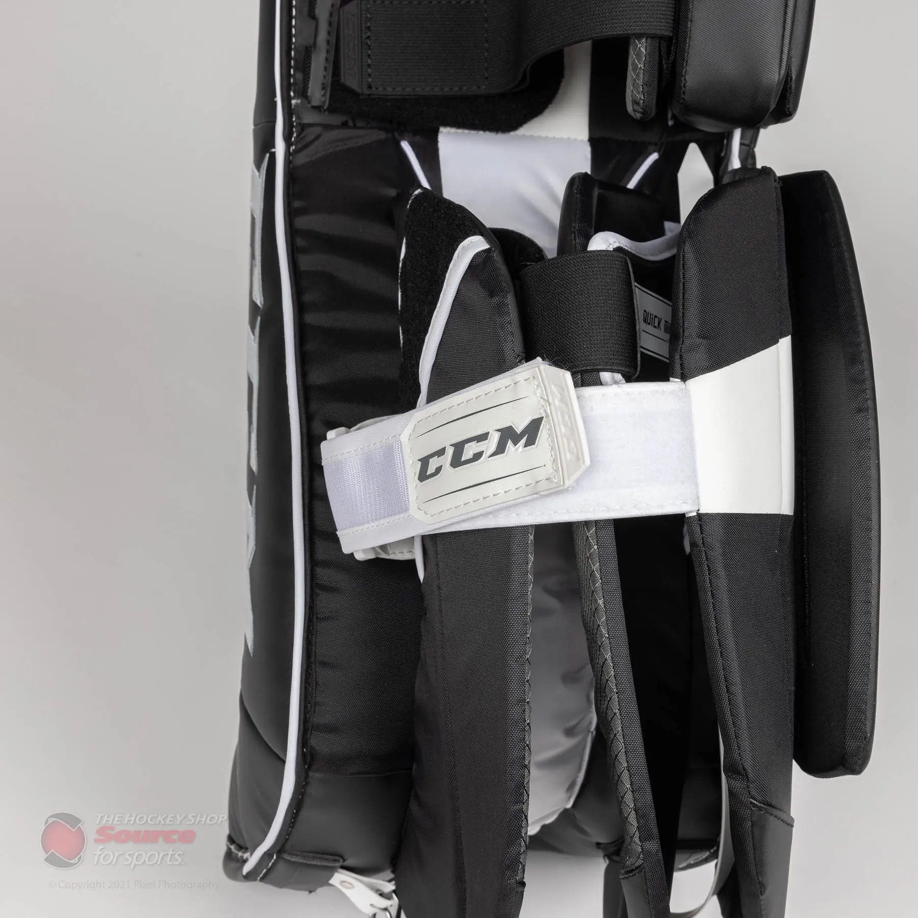 CCM Extreme Flex E5.5 Senior Goalie Leg Pads - Source Exclusive