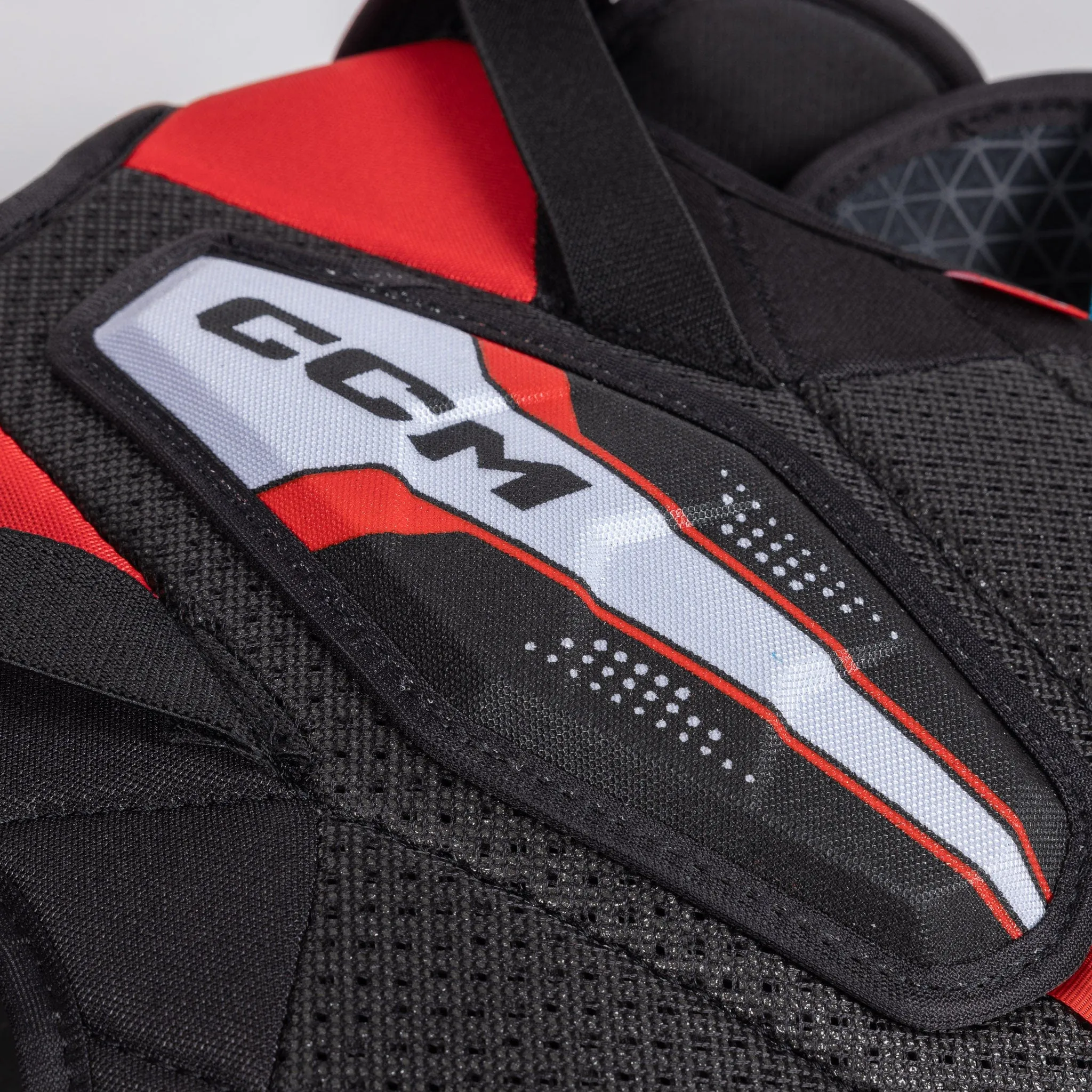 CCM Jetspeed Control Junior Hockey Shoulder Pads - (2023)