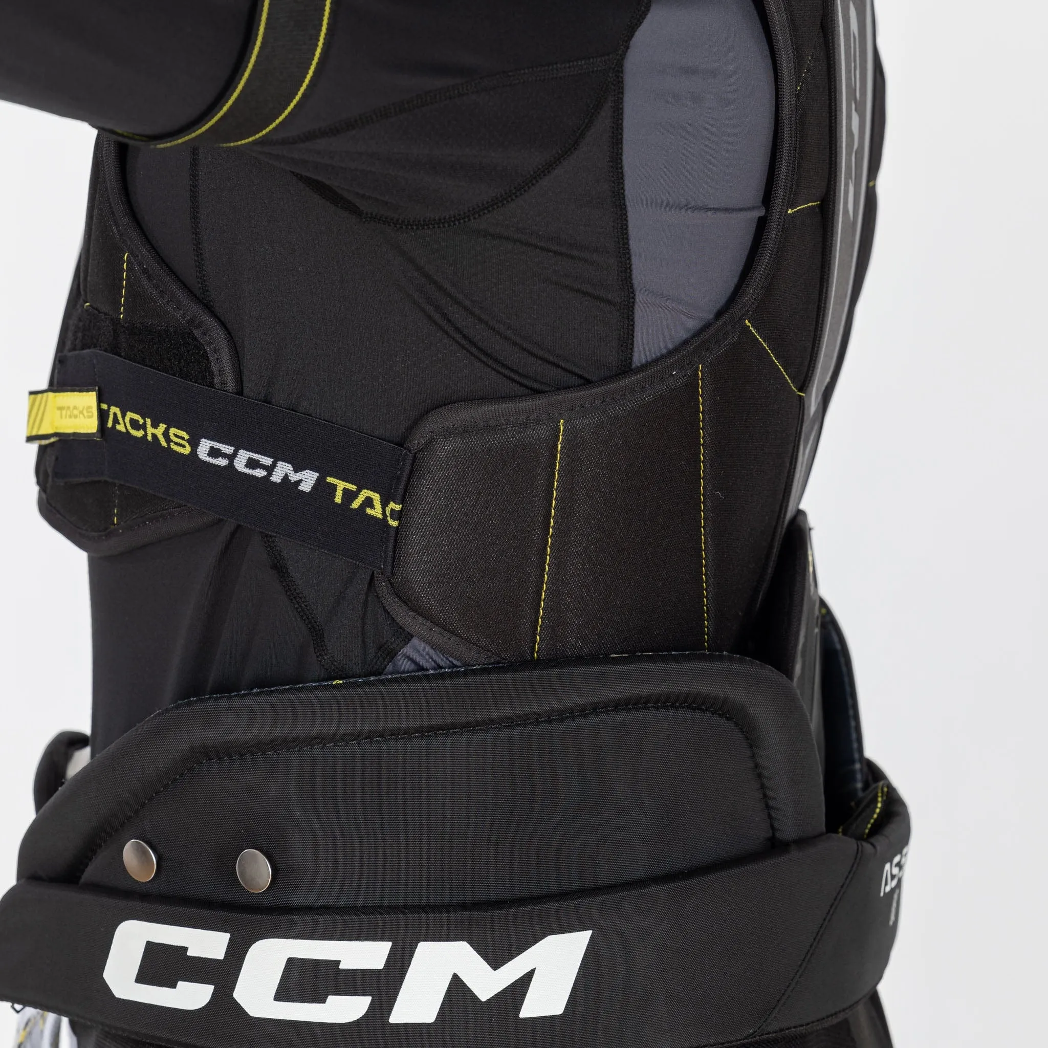 CCM Tacks Vector Junior Hockey Shoulder Pads