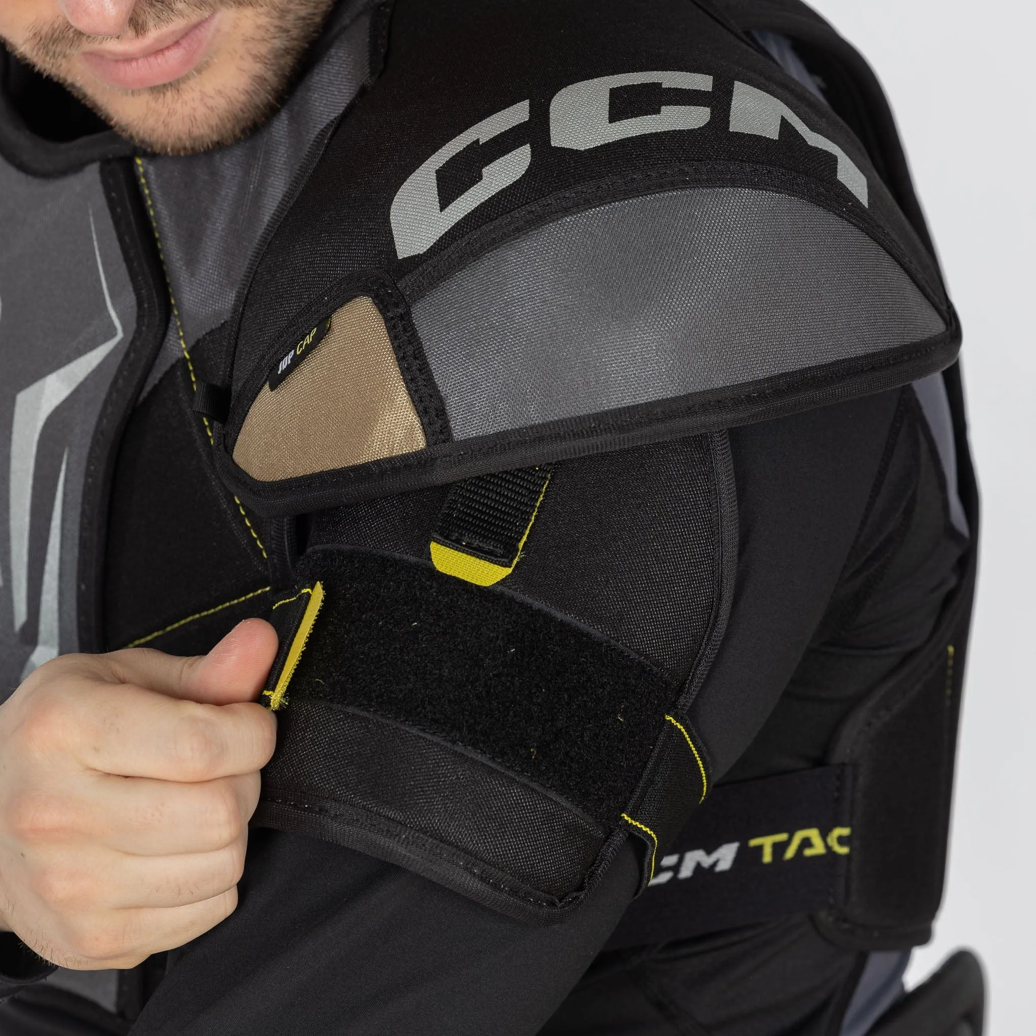 CCM Tacks Vector Junior Hockey Shoulder Pads