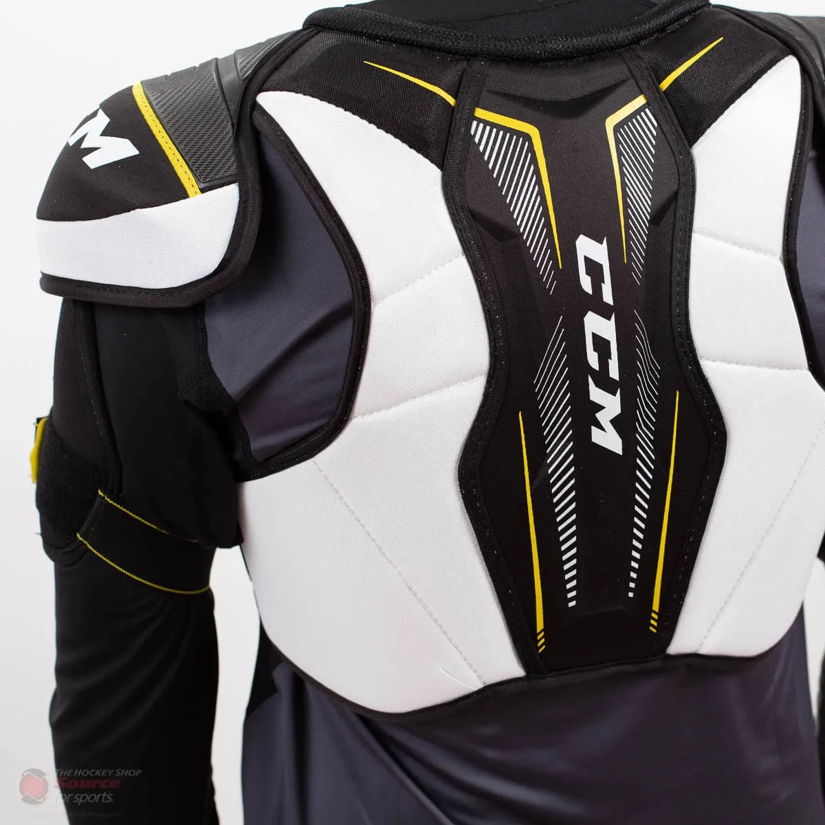 CCM Tacks Vector Plus Junior Hockey Shoulder Pads (2020)