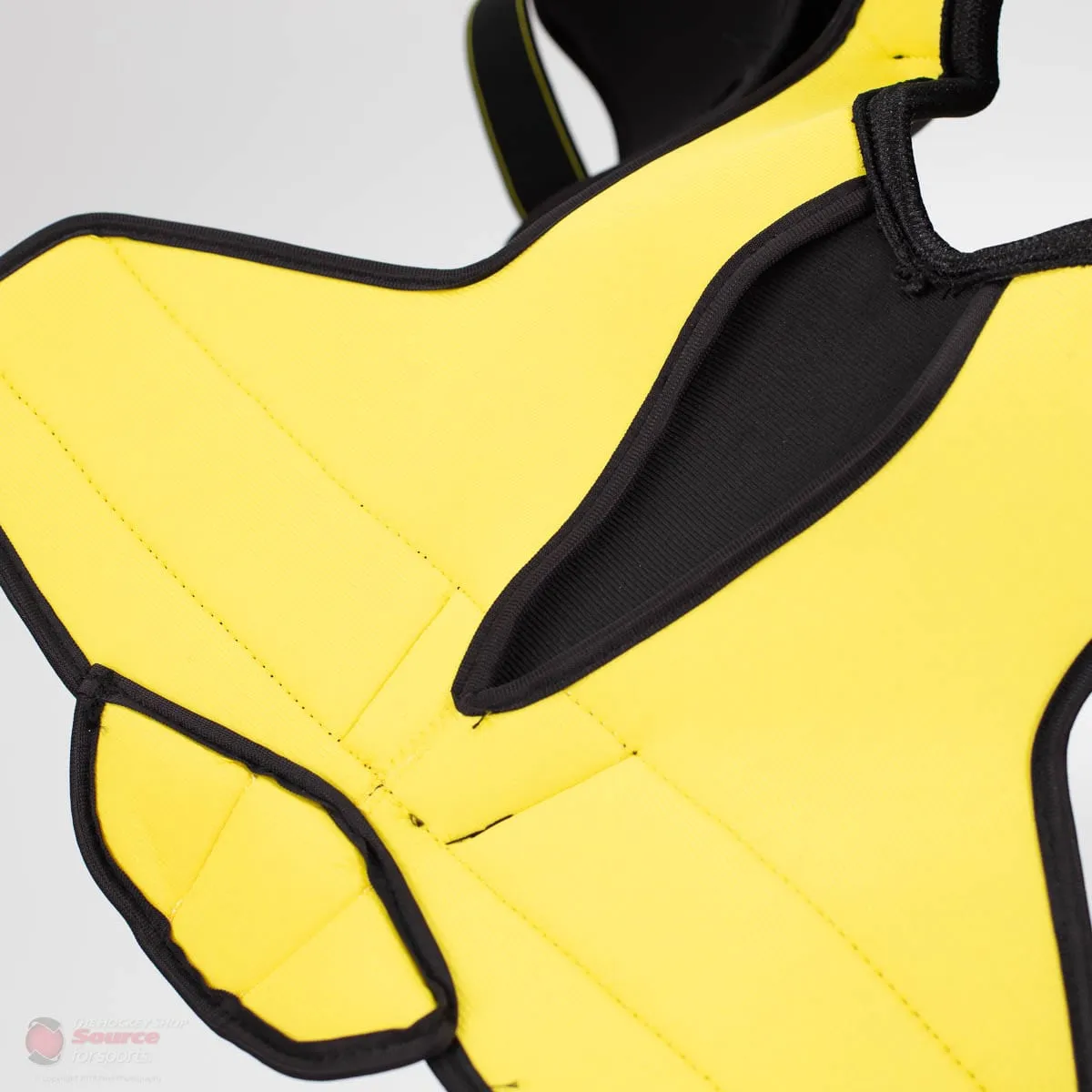 CCM Tacks Vector Plus Junior Hockey Shoulder Pads (2020)