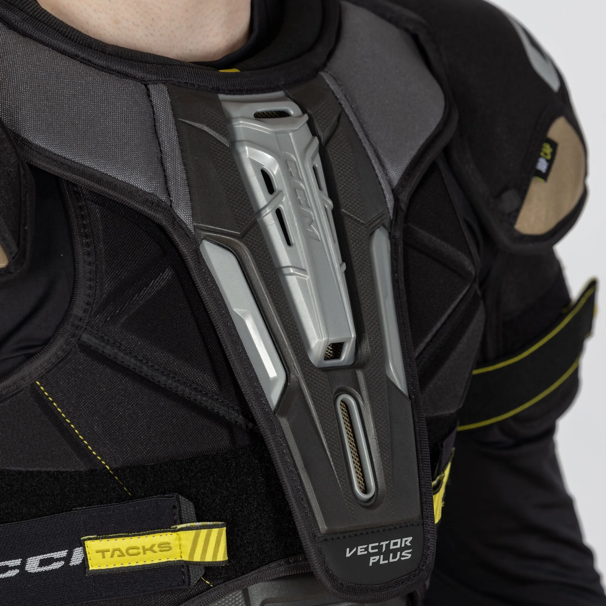 CCM Tacks Vector Plus Junior Hockey Shoulder Pads - 2022
