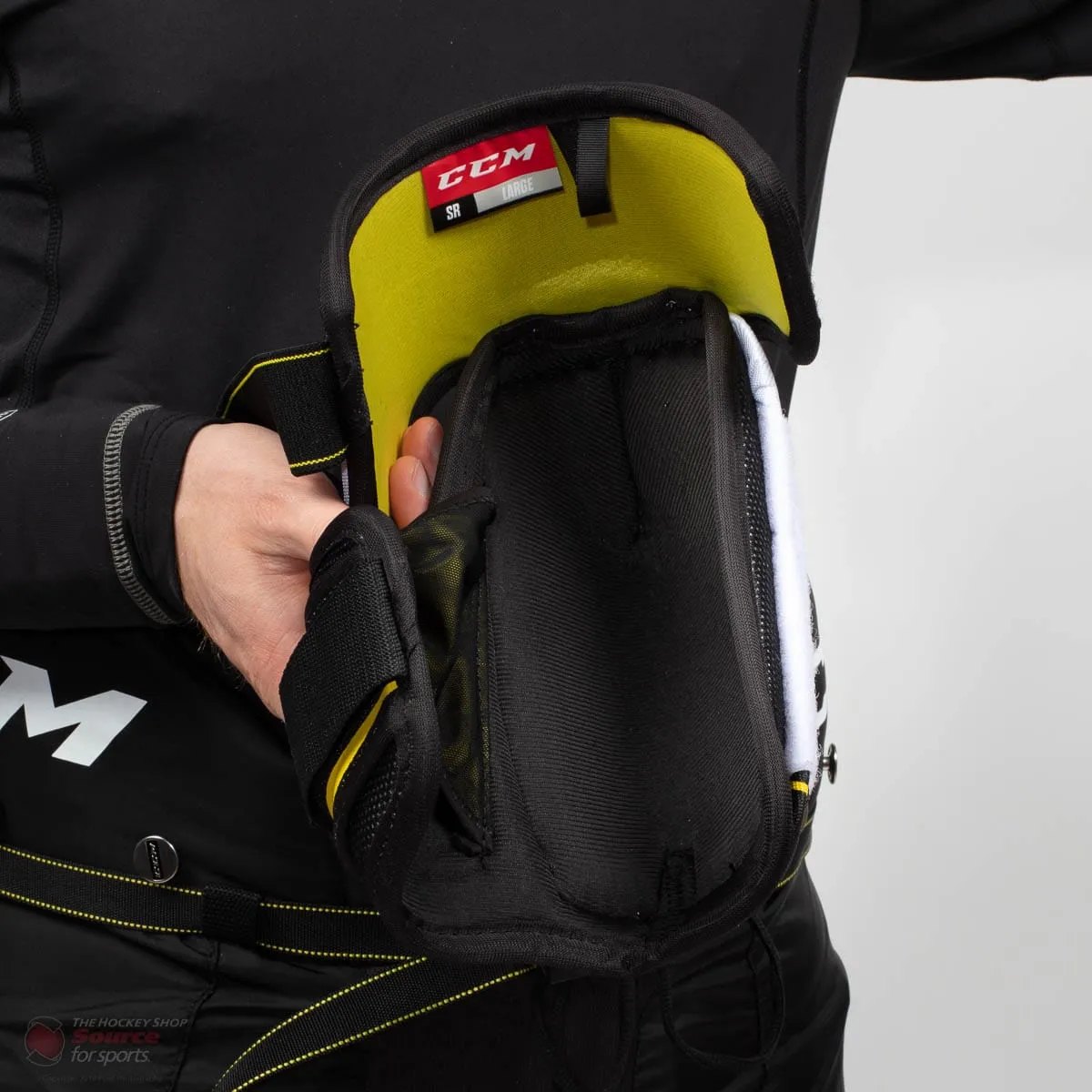 CCM Tacks Vector Plus Senior Hockey Elbow Pads (2020)