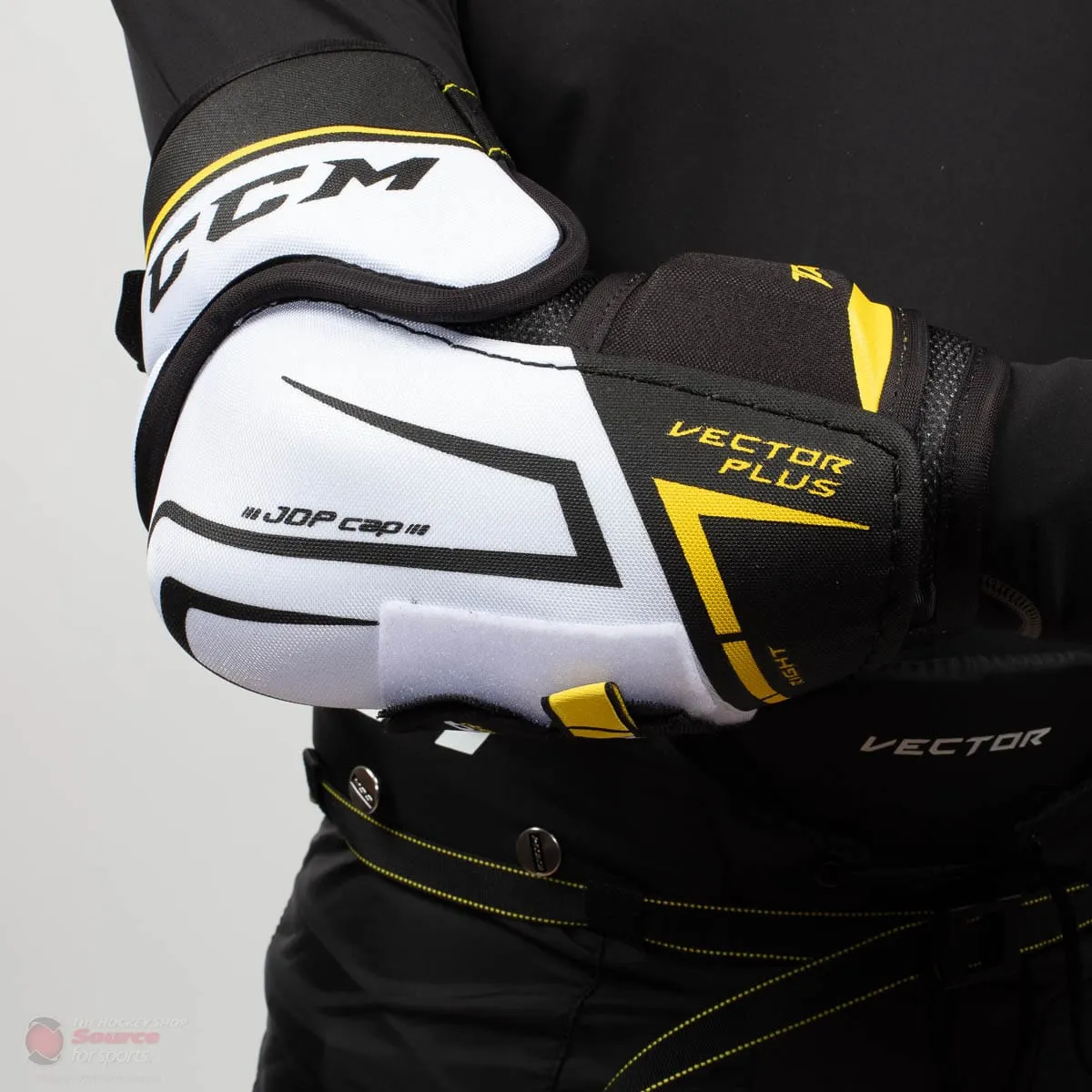 CCM Tacks Vector Plus Senior Hockey Elbow Pads (2020)