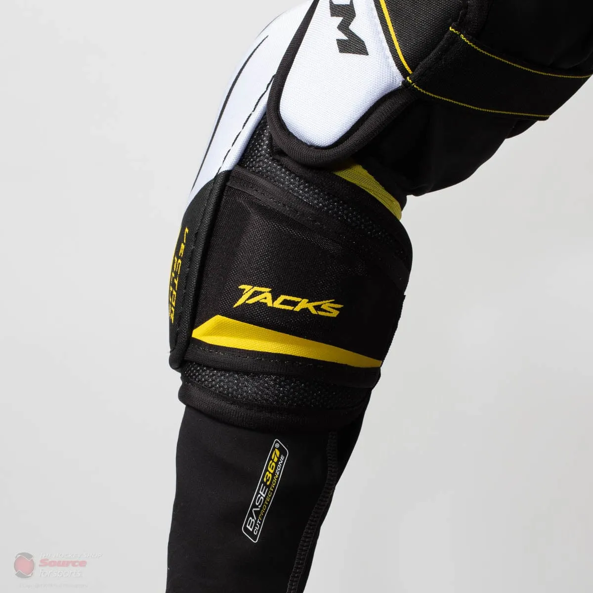 CCM Tacks Vector Plus Senior Hockey Elbow Pads (2020)