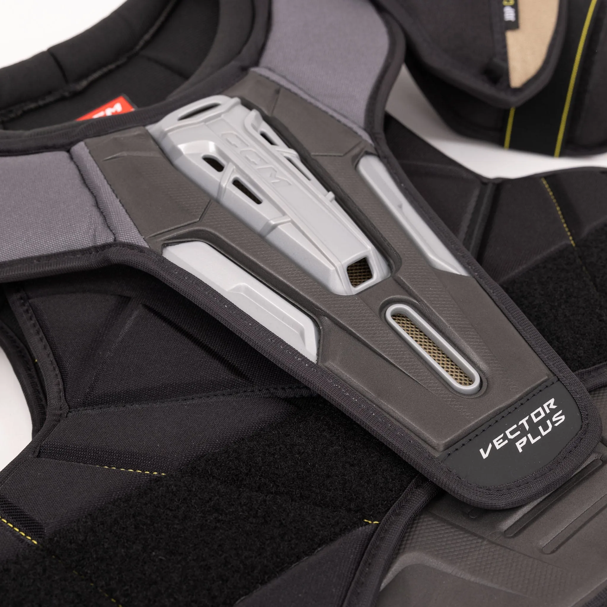CCM Tacks Vector Plus Senior Hockey Shoulder Pads