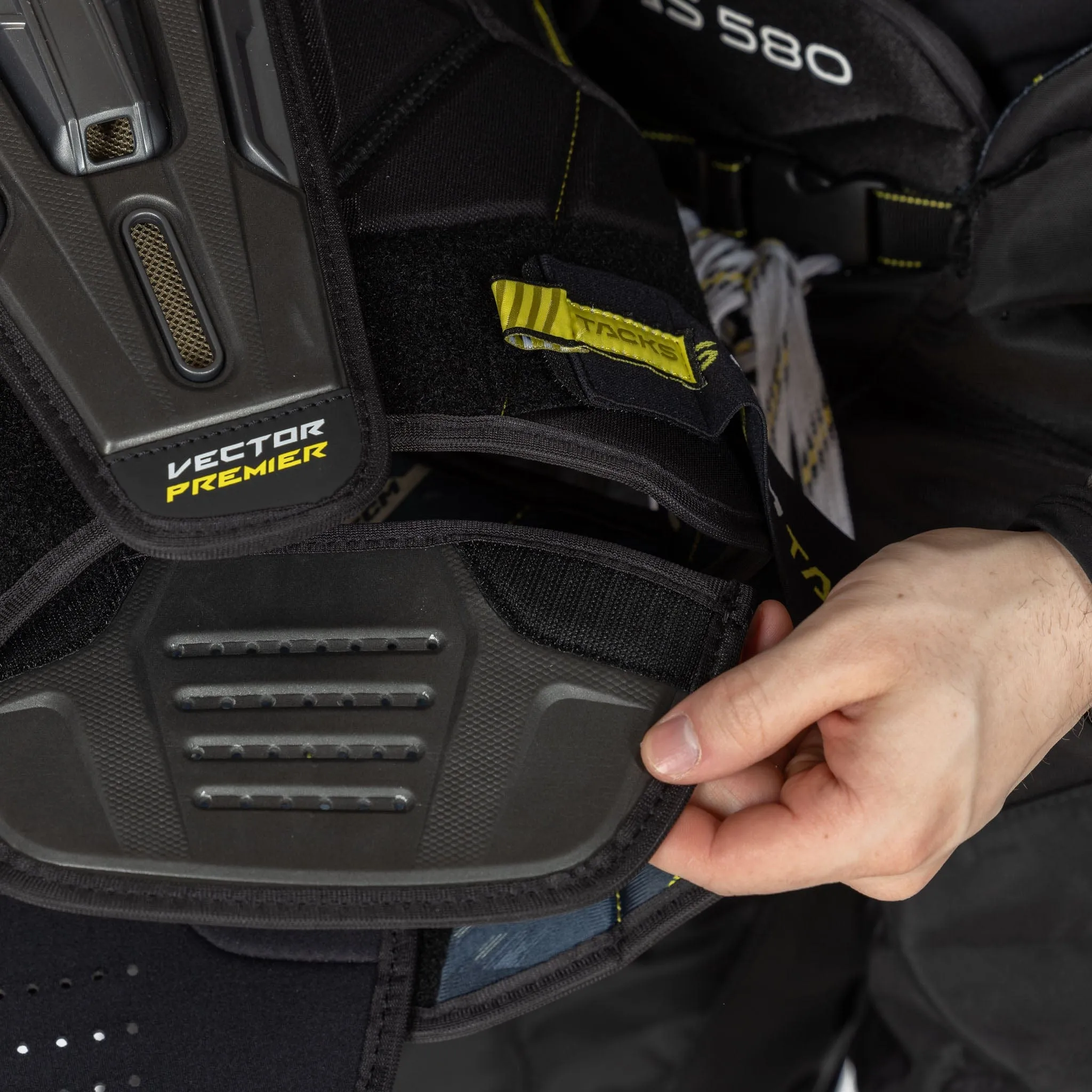 CCM Tacks Vector Premier Senior Hockey Shoulder Pads - 2022