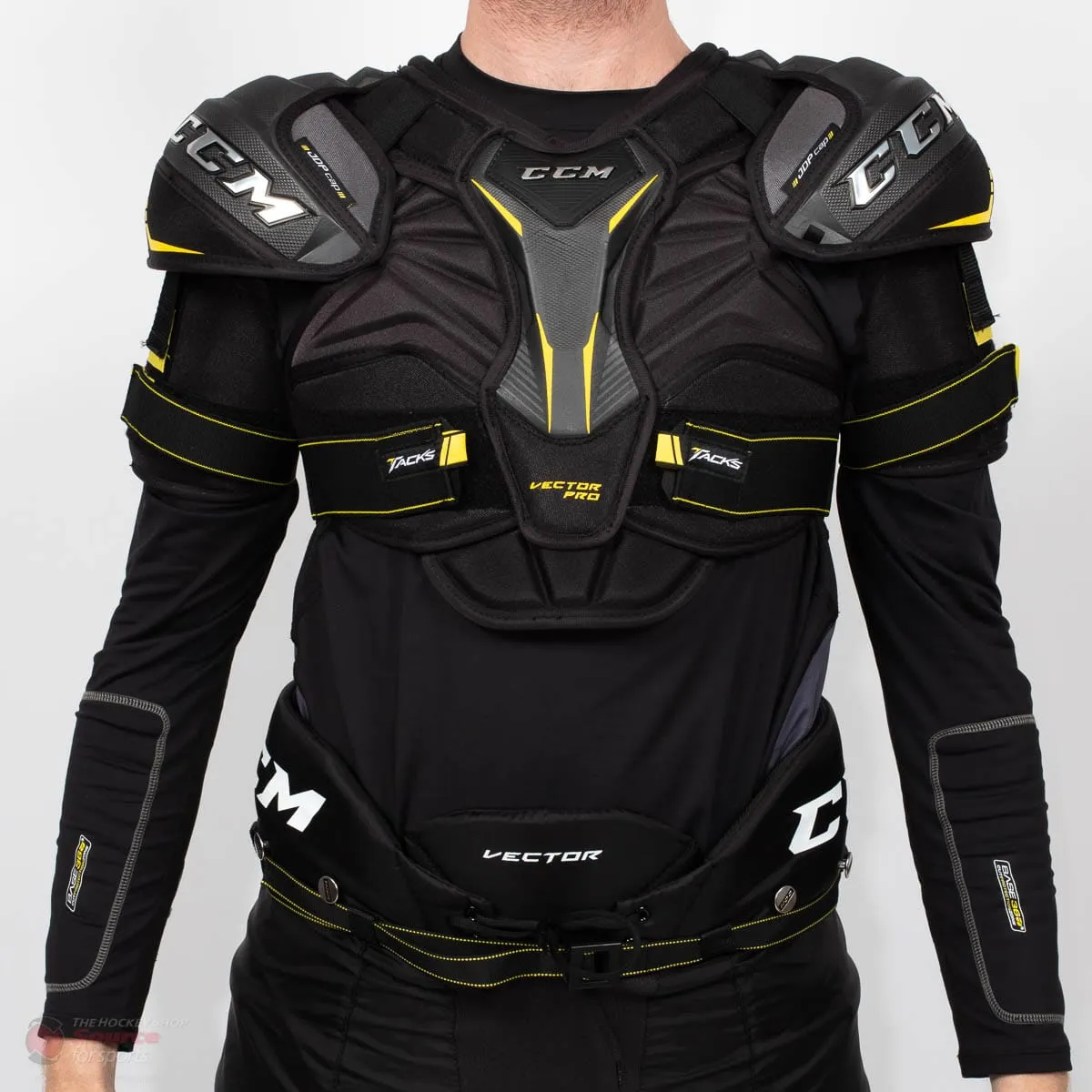 CCM Tacks Vector Pro Junior Hockey Shoulder Pads (2020)