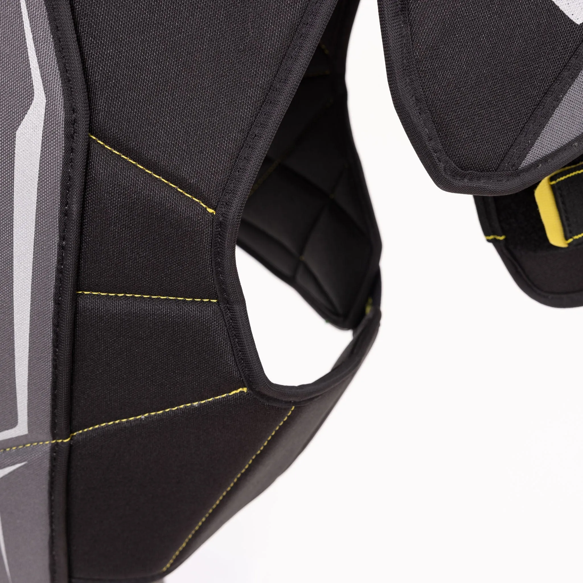 CCM Tacks Vector Senior Hockey Shoulder Pads