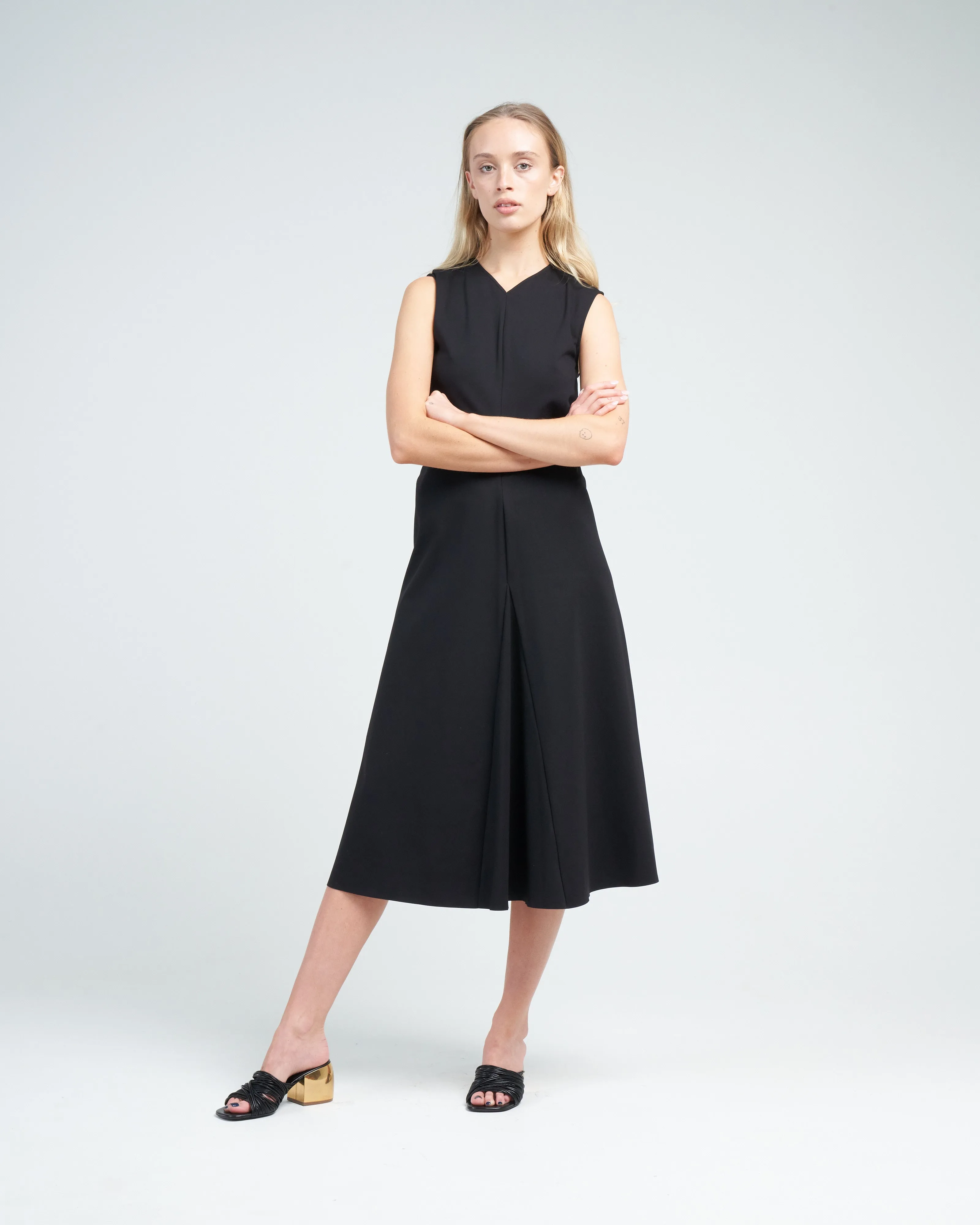 compact ultra stretch knit vneck godet dress