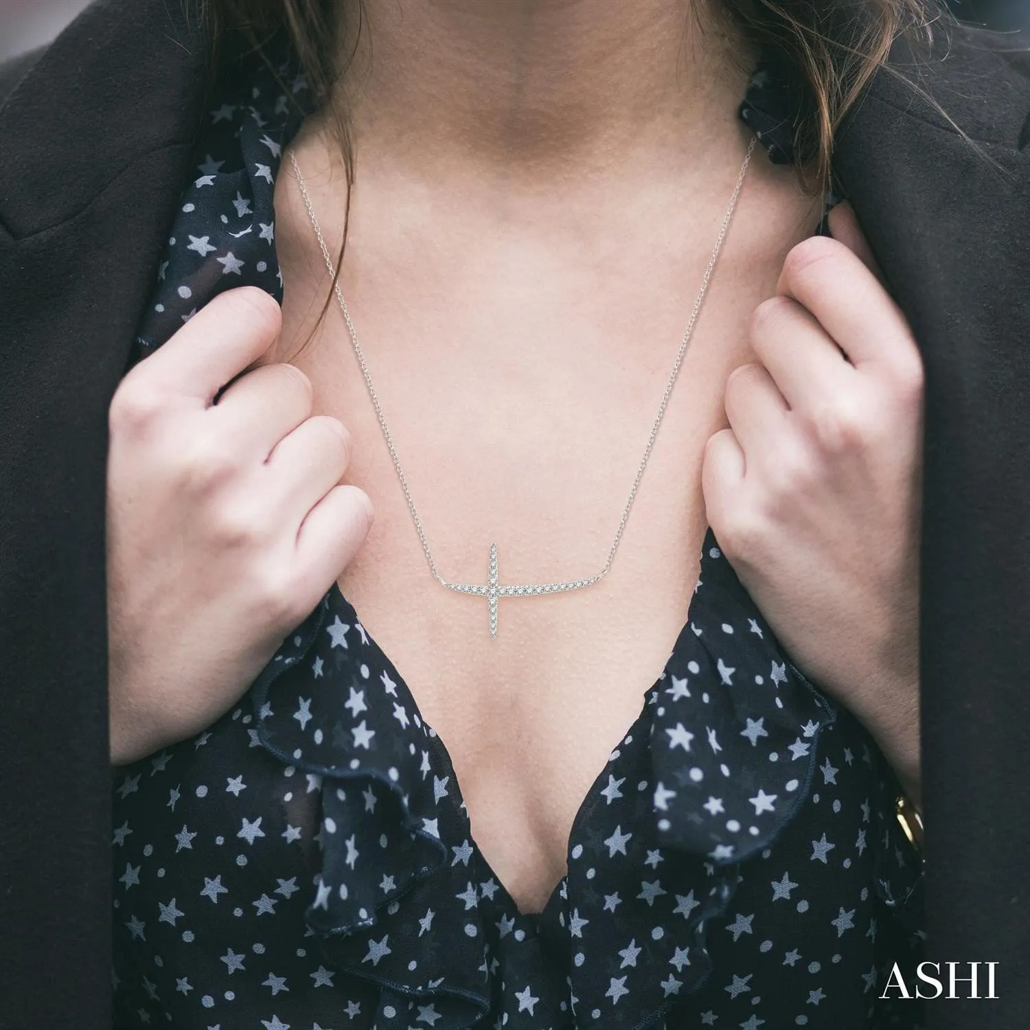 Cross Diamond Necklace1/6 ctw Cross Round Cut Diamond Necklace