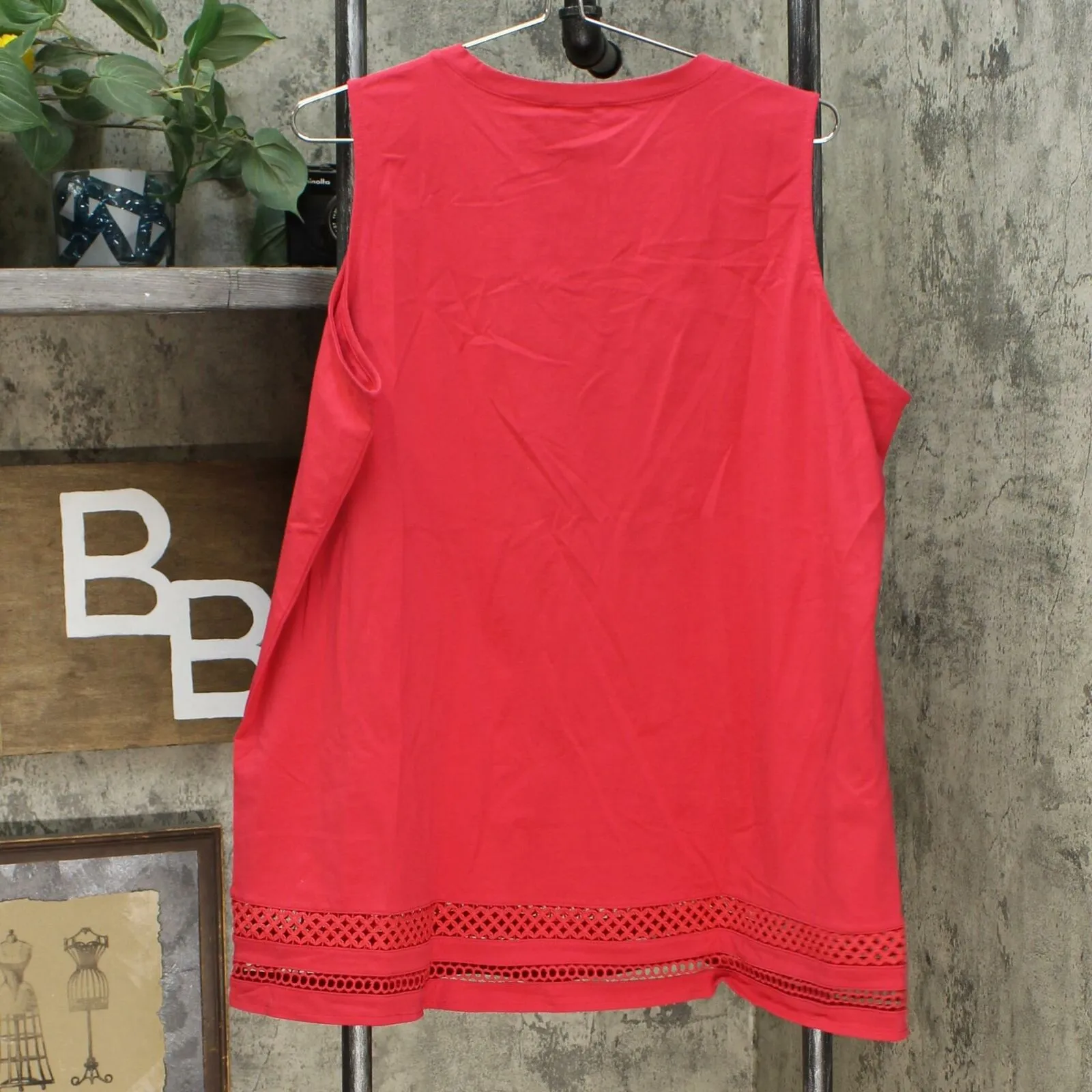 DG2 by Diane Gilman Women's Crochet Trim Tank Top Red Plus 1X