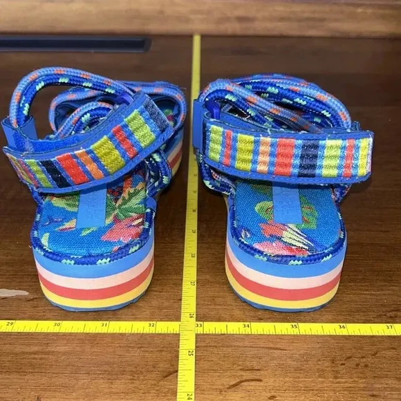 Farm Rio women platform adjustable sandal Macaw blue open toe US 6 /EU 36 EUC
