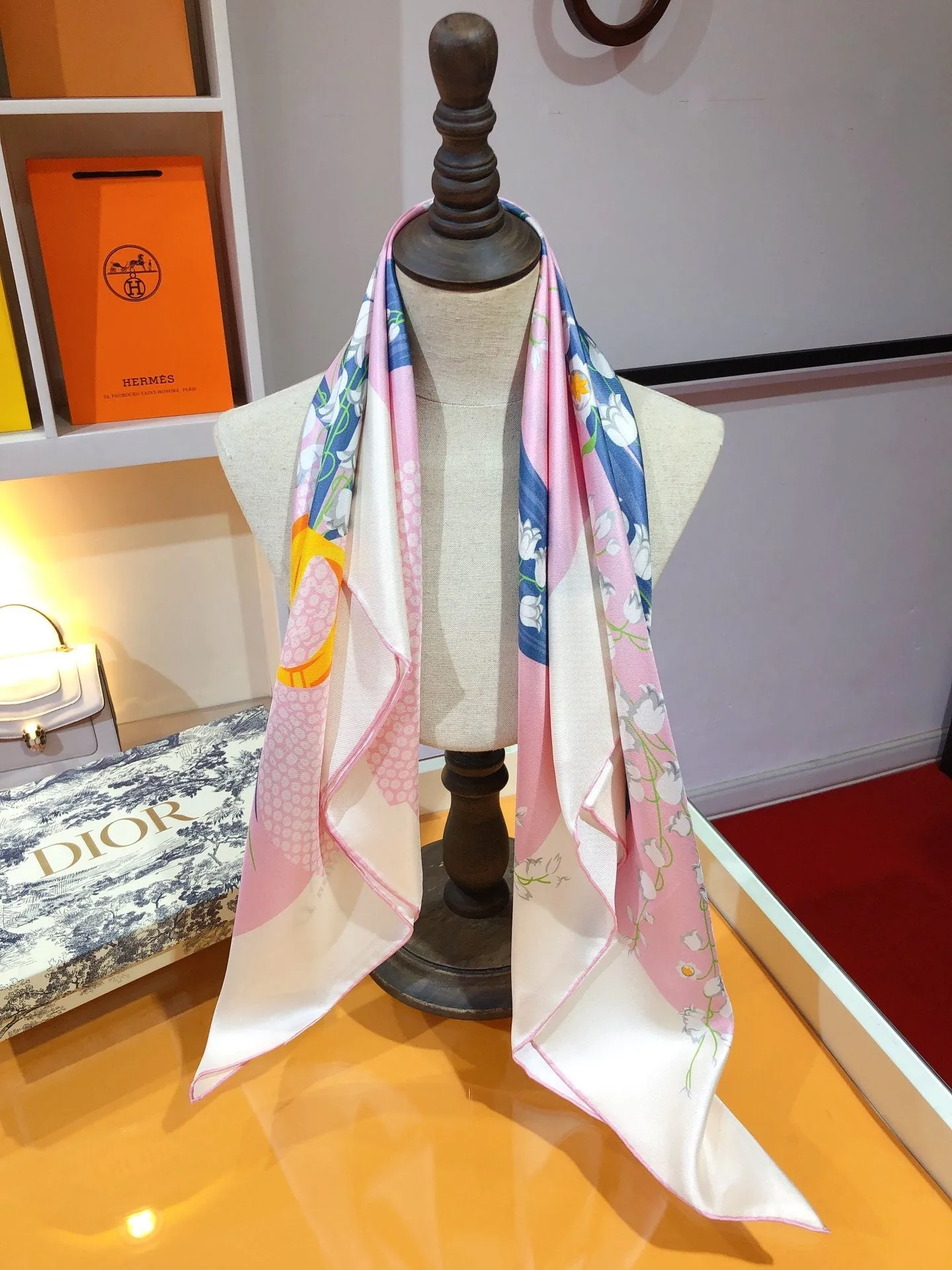 Fashion CD printed silk scarf