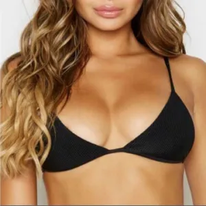 Frankie’s Bikini Chase Ribbed Triangle Bikini Top Black NWT Small