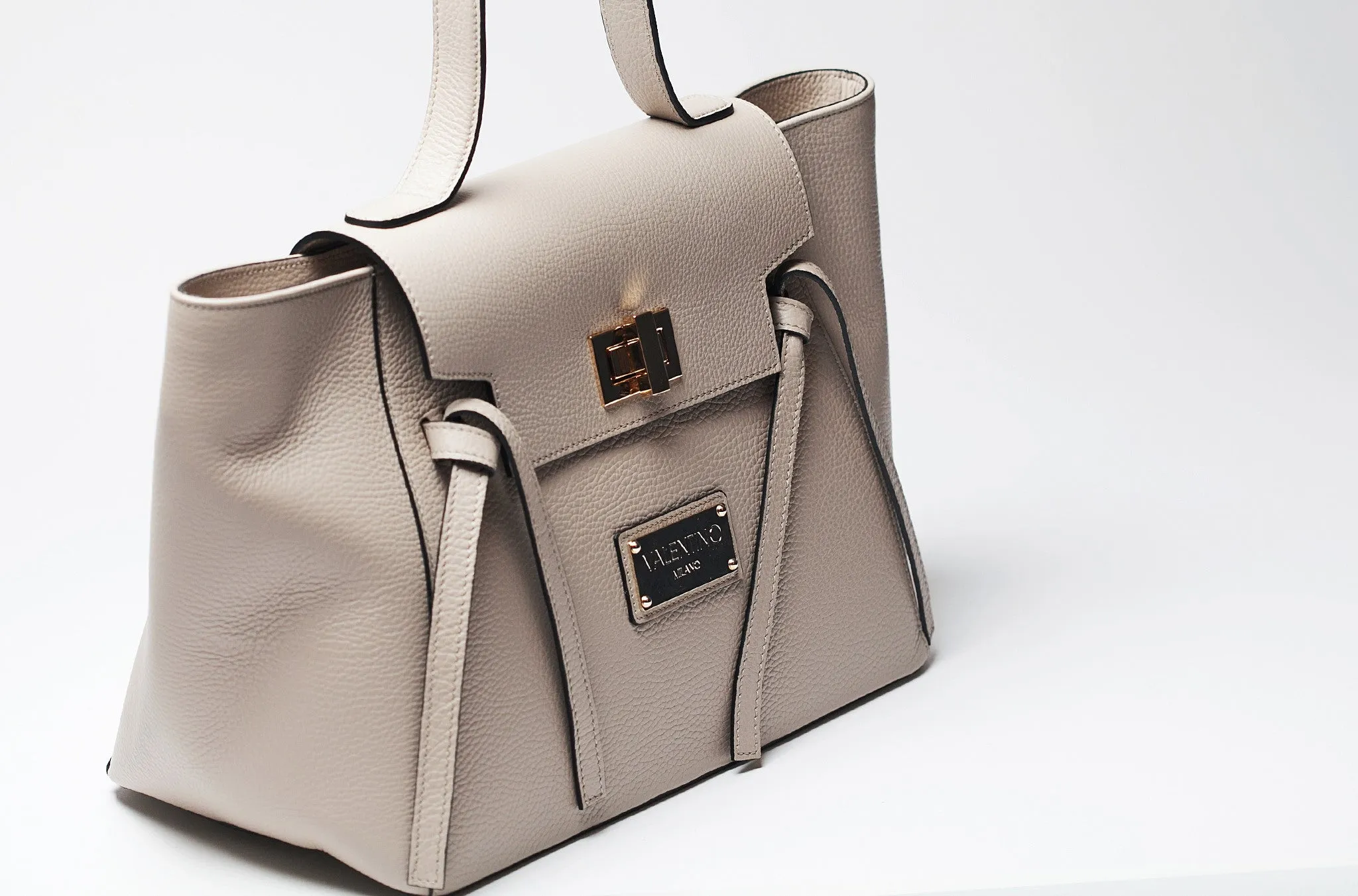 FW15 - Classics - Camilla - Taupe