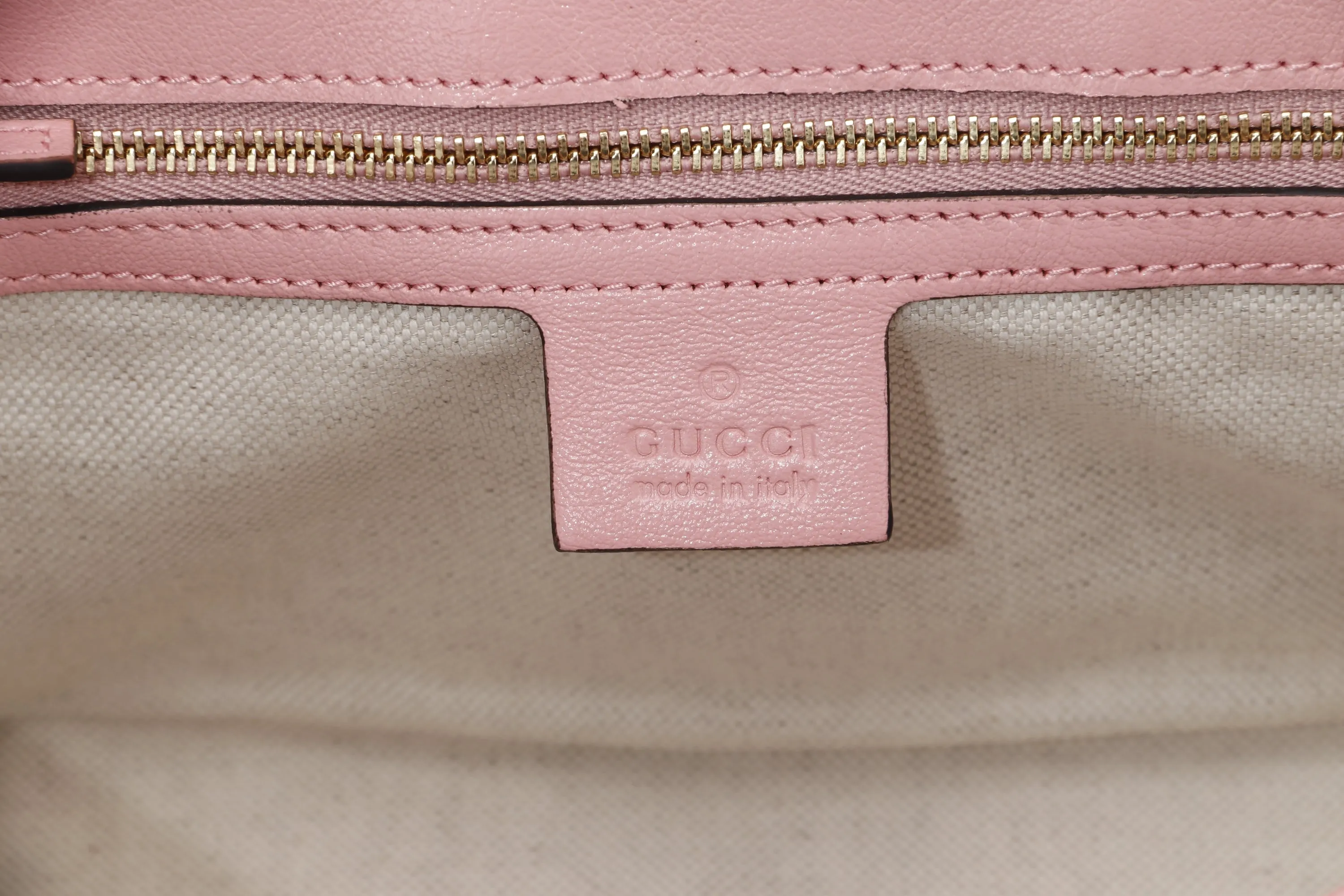 GUCCI 443497 525040 MAROON MARMONT PINK TRIM GOLD HARDWARE, WITH DUST COVER