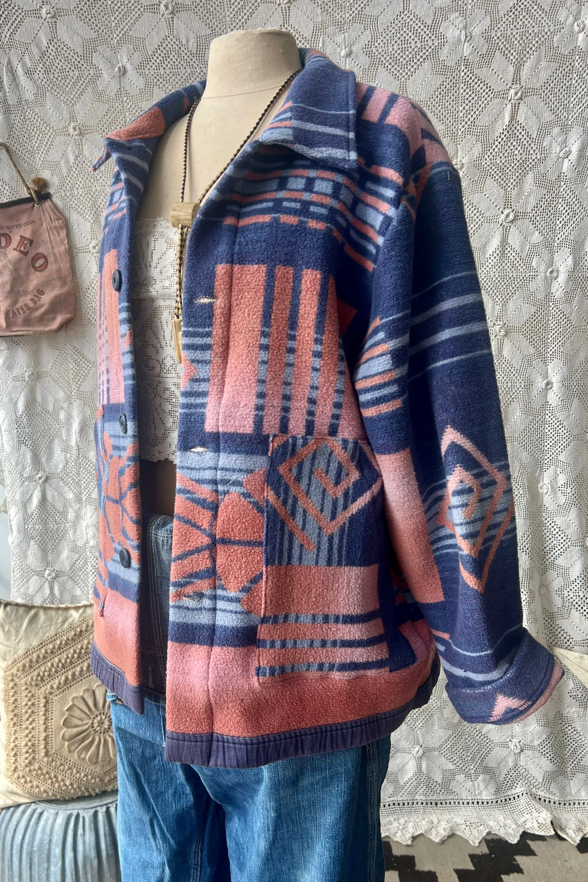 HF196 The Highlands Foundry Navy/Rose Beacon Blanket Utility Jacket