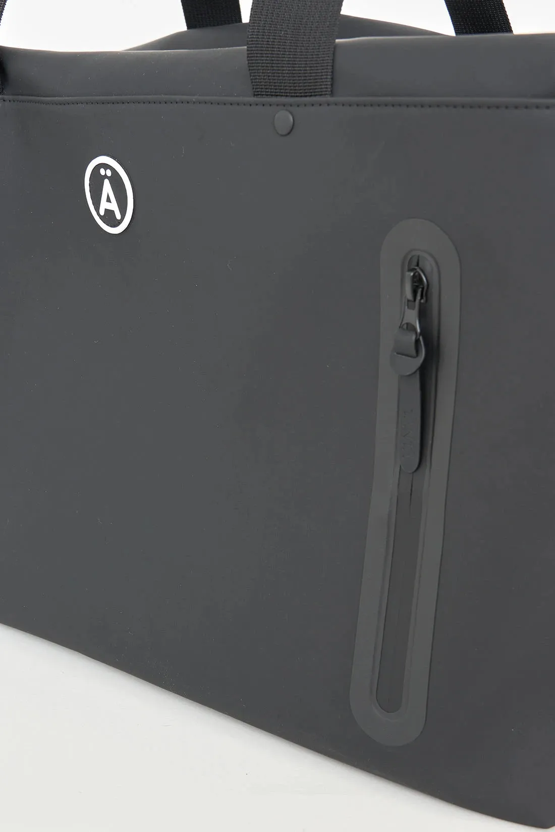 Hukarere Black