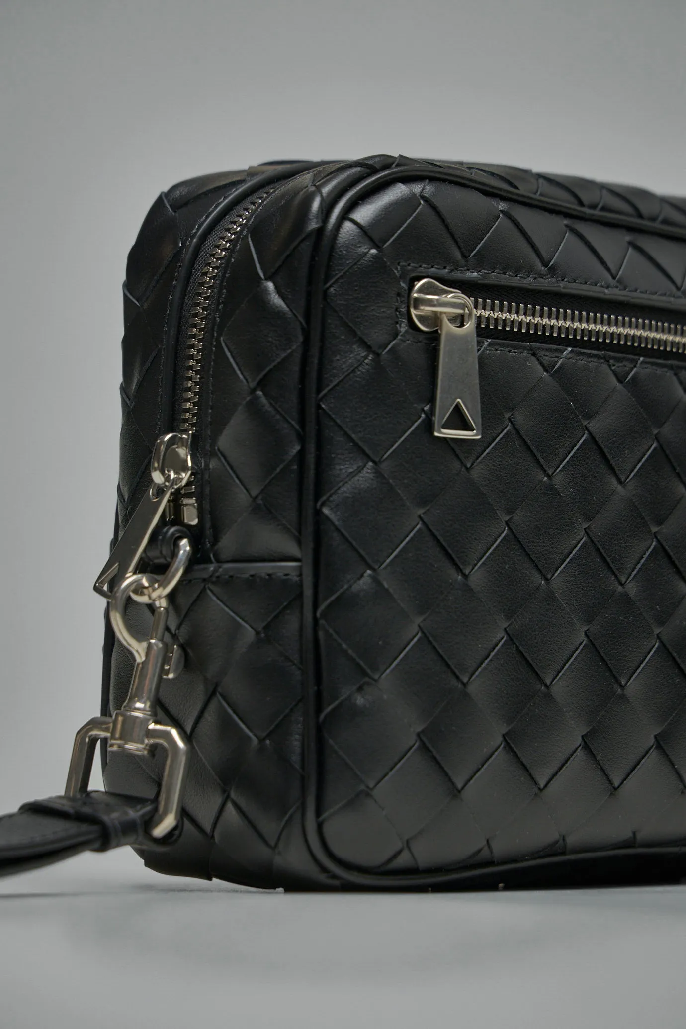 Intrecciato Pouch With Wristlet