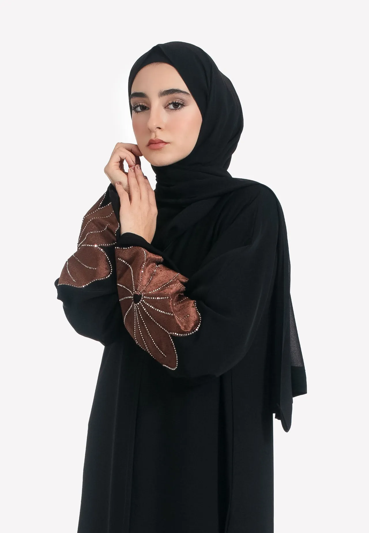 Intricate Brown Velvet Geranium Open Abaya