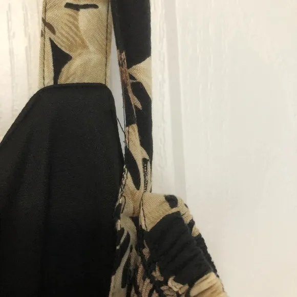 Karin Stevens sleeveless with Built-in Bra