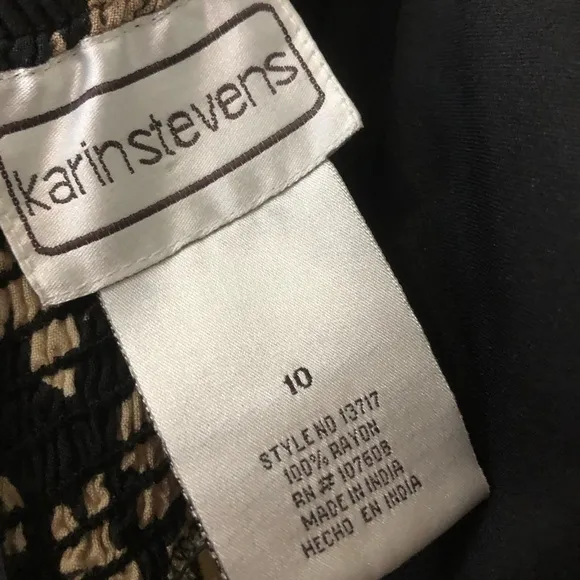 Karin Stevens sleeveless with Built-in Bra