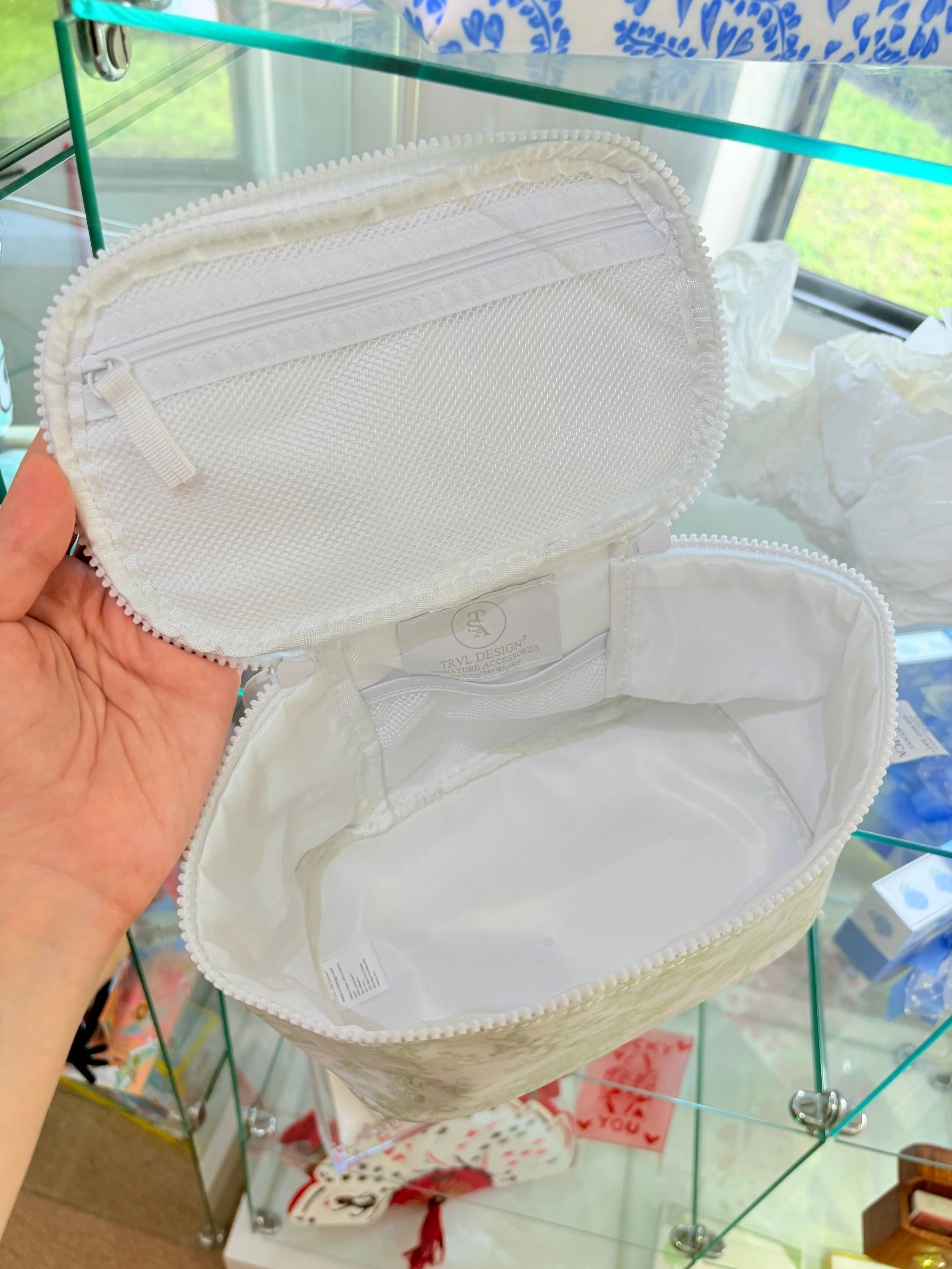 Kit Case in Green Toile