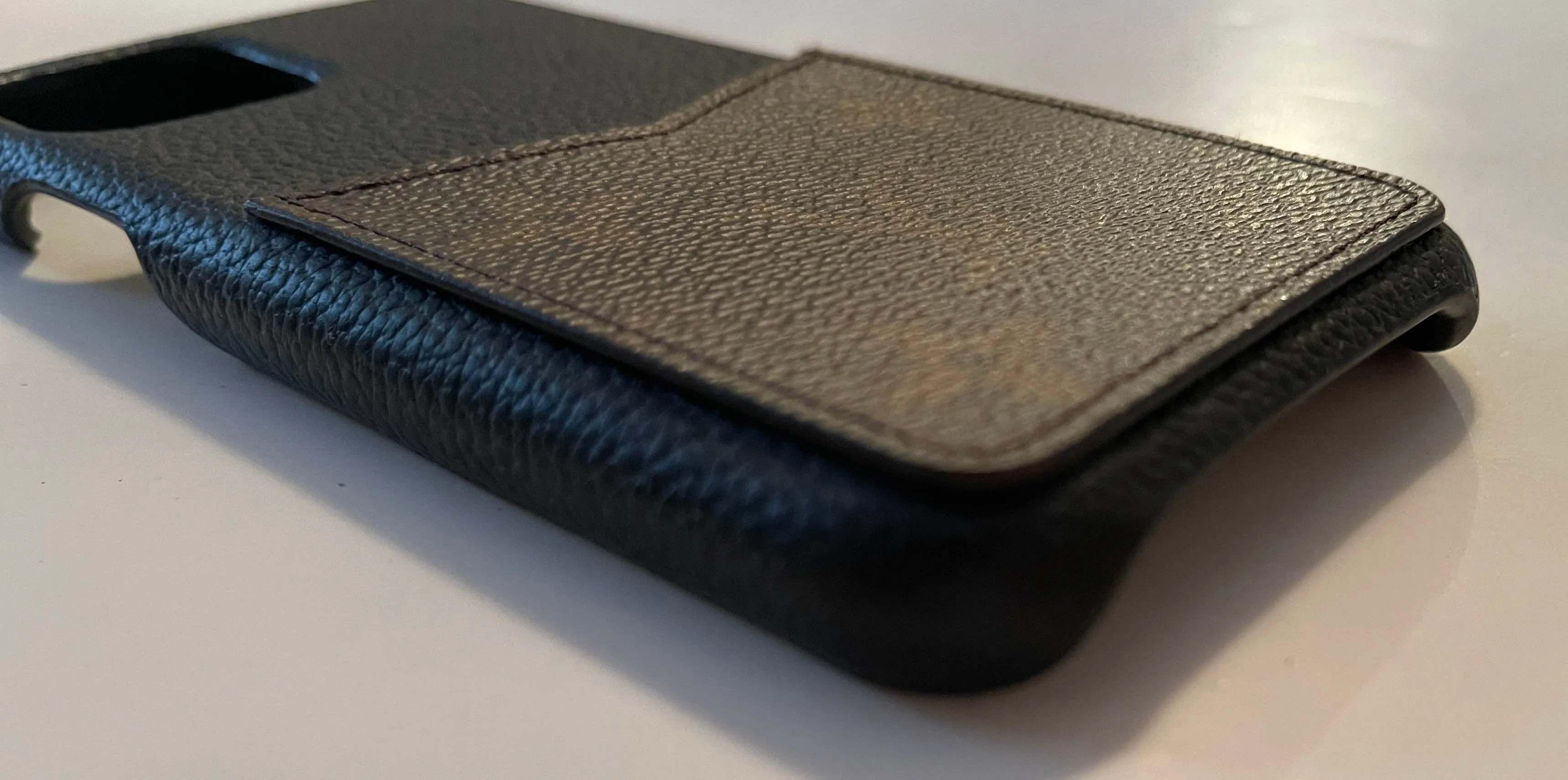 Louis Vuitton Black/ Monogram iPhone 11 Pro Bumper Case