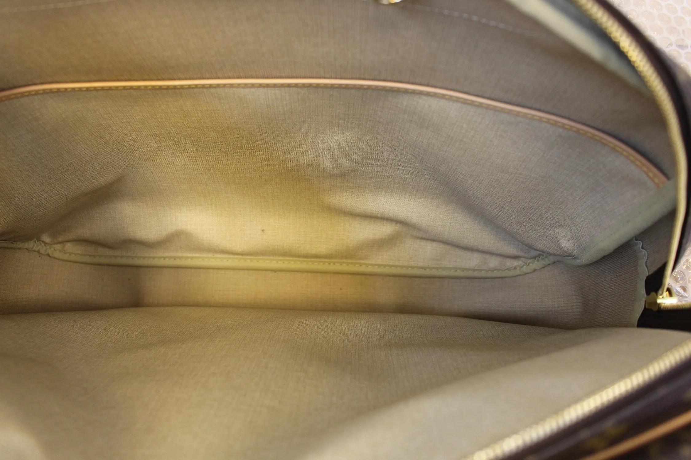 LOUIS VUITTON Monogram Alize 24 Heures Soft Suitcase