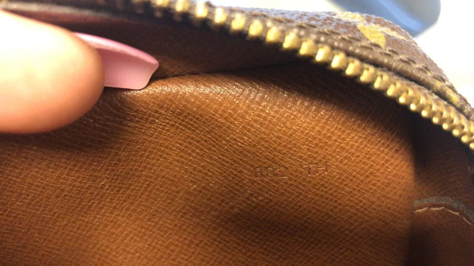 LOUIS VUITTON Monogram Canvas Compiegne 23 Cosmetic Pouch