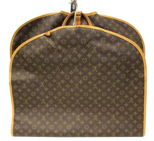 LOUIS VUITTON Monogram Canvas Garment Cover