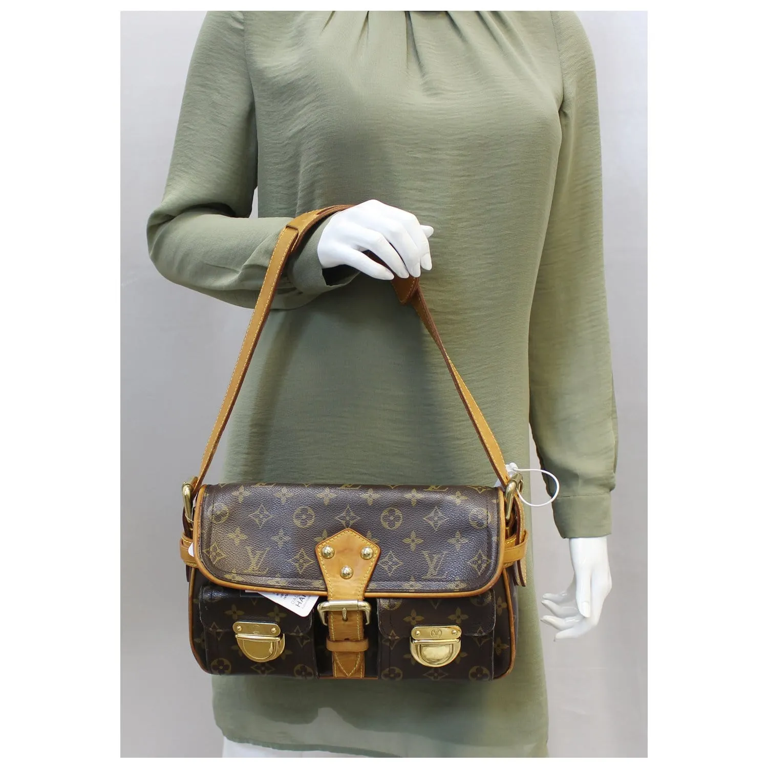 LOUIS VUITTON Monogram Canvas Hudson PM Shoulder Bag