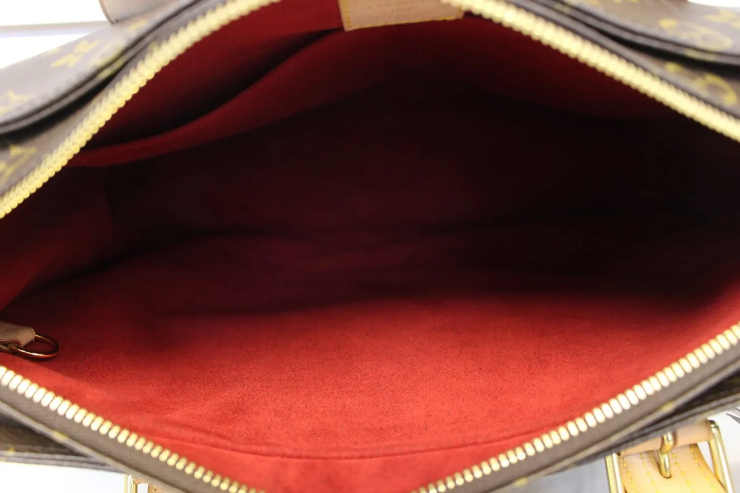 LOUIS VUITTON Monogram Canvas Multipli Cite Shoulder Bag