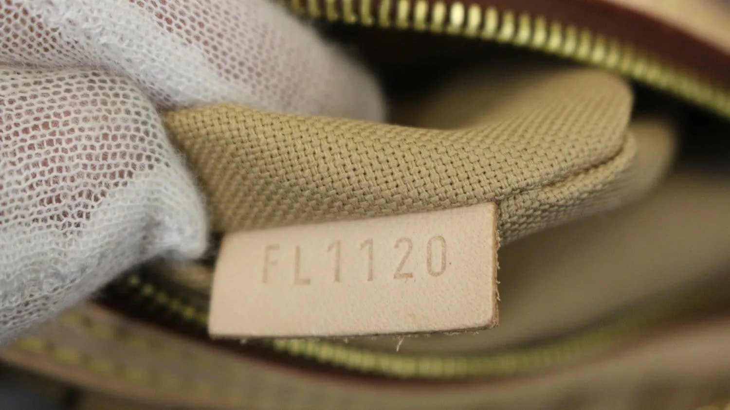 LOUIS VUITTON Monogram Delightful GM Shoulder Bag