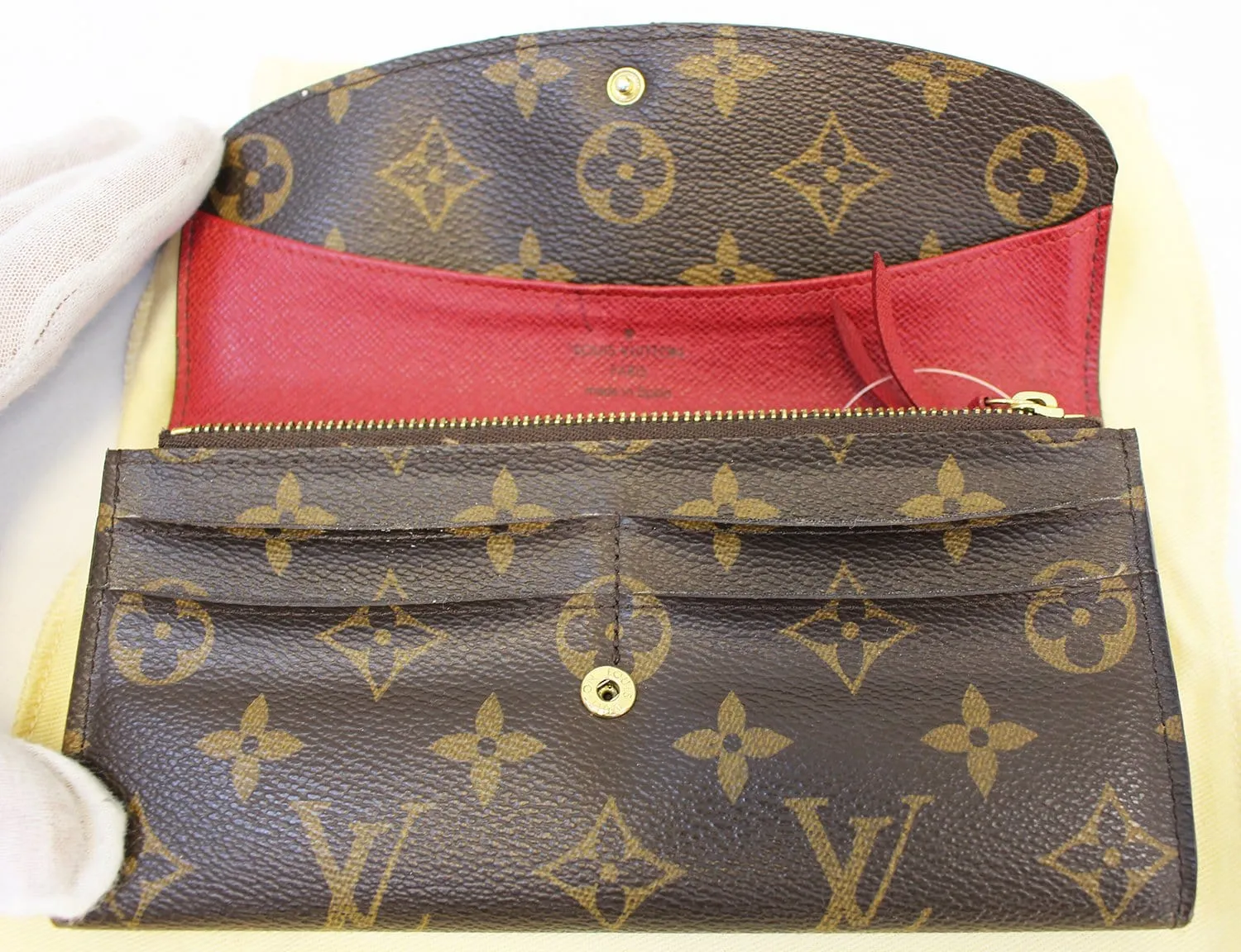 LOUIS VUITTON Monogram Emilie Wallet