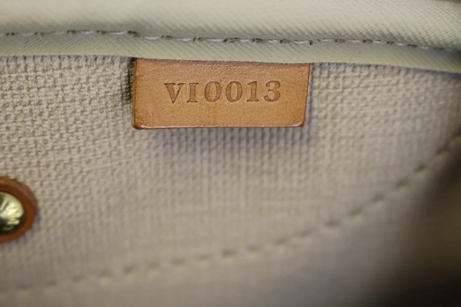 LOUIS VUITTON Monogram Evasion Brown Boston Travel Bag