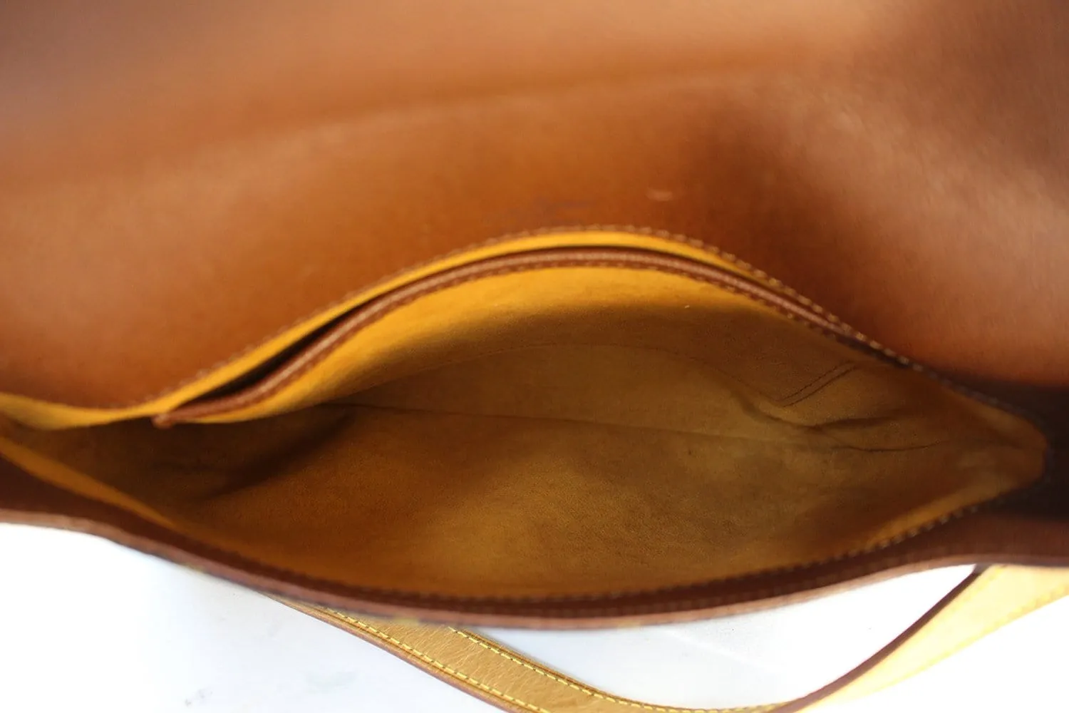 LOUIS VUITTON Monogram Musette Tango Shoulder Bag