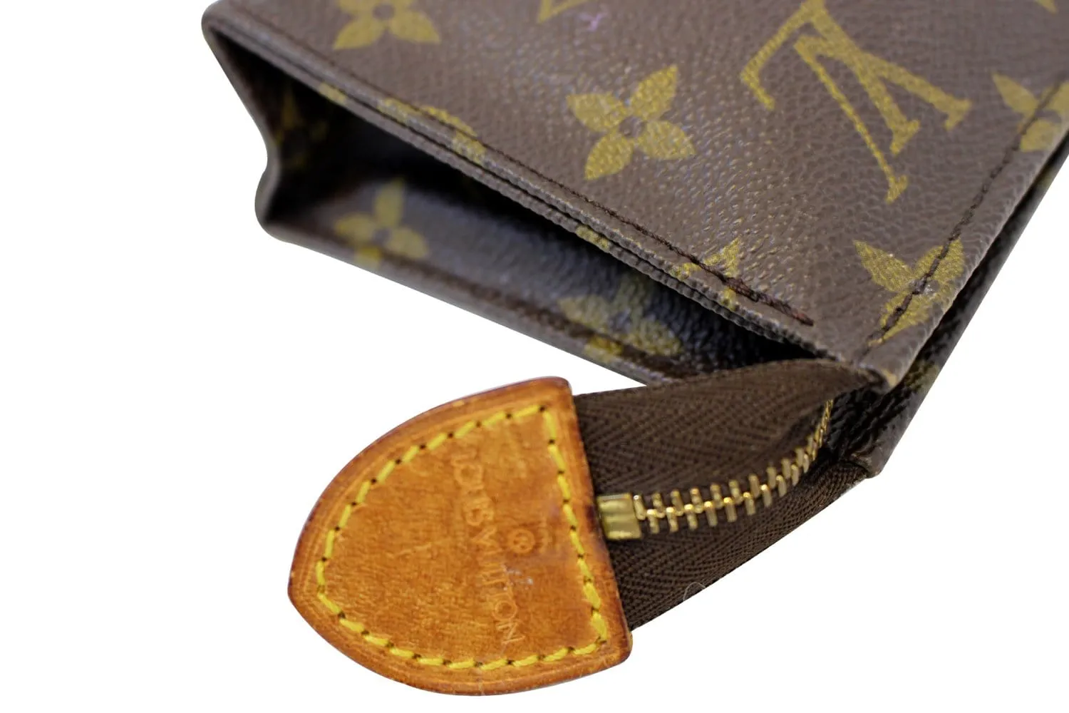 LOUIS VUITTON Monogram Poche Toilette 15 Cosmetics Pouch